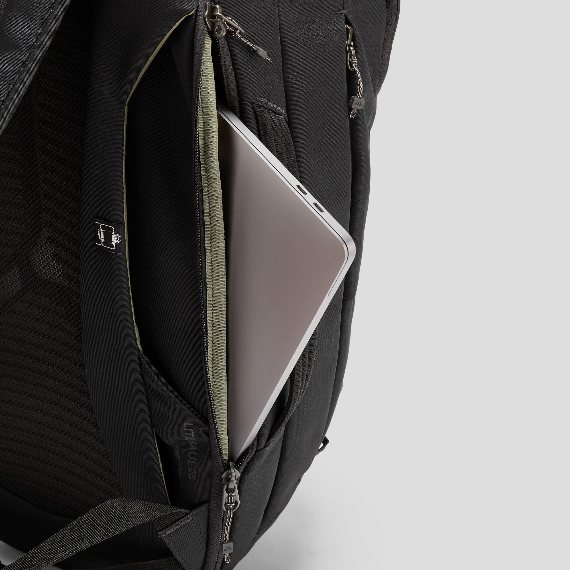 Laptop sleeve