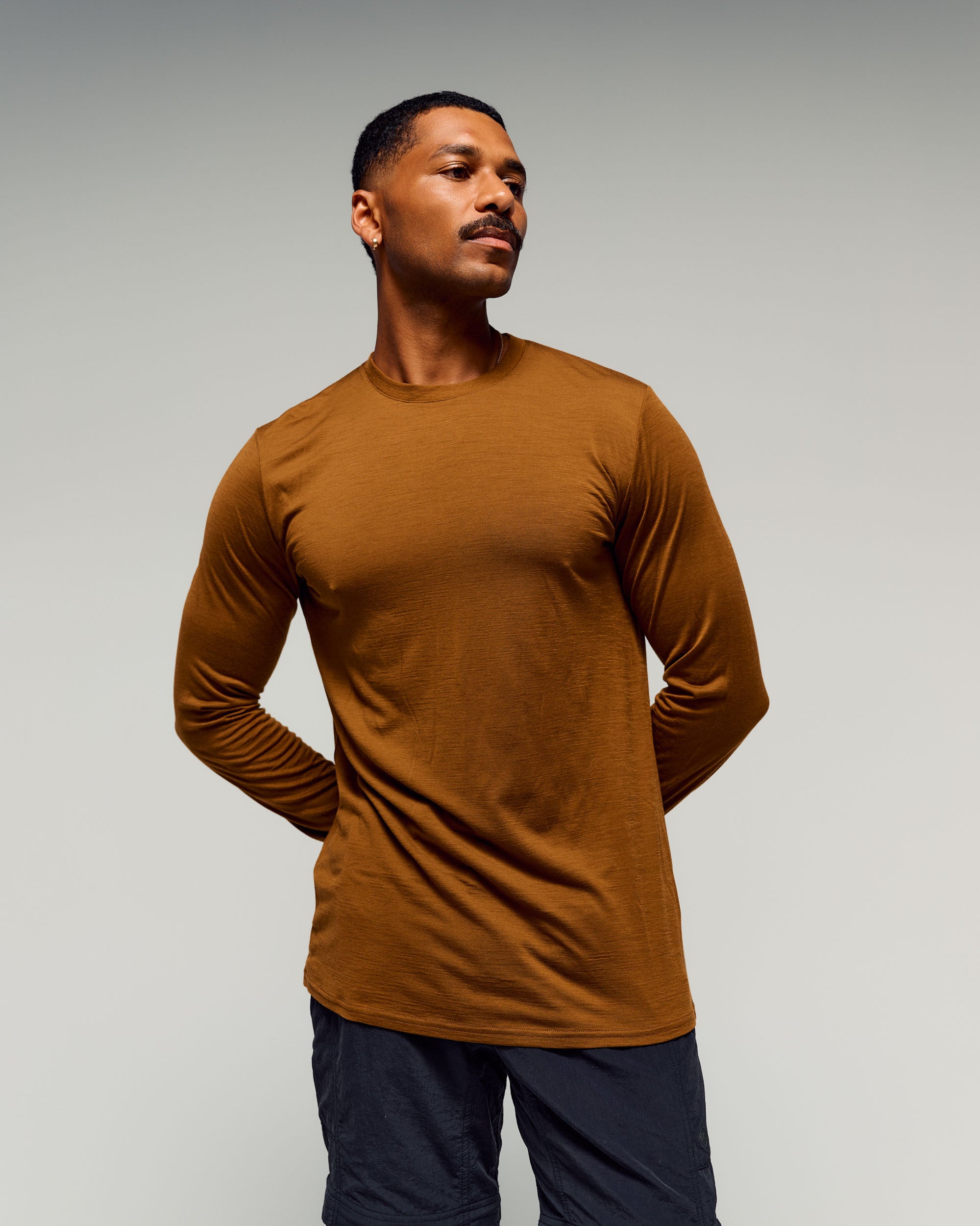 Men's 100% Merino Long Sleeve Crew Top - Bark – Kathmandu AU