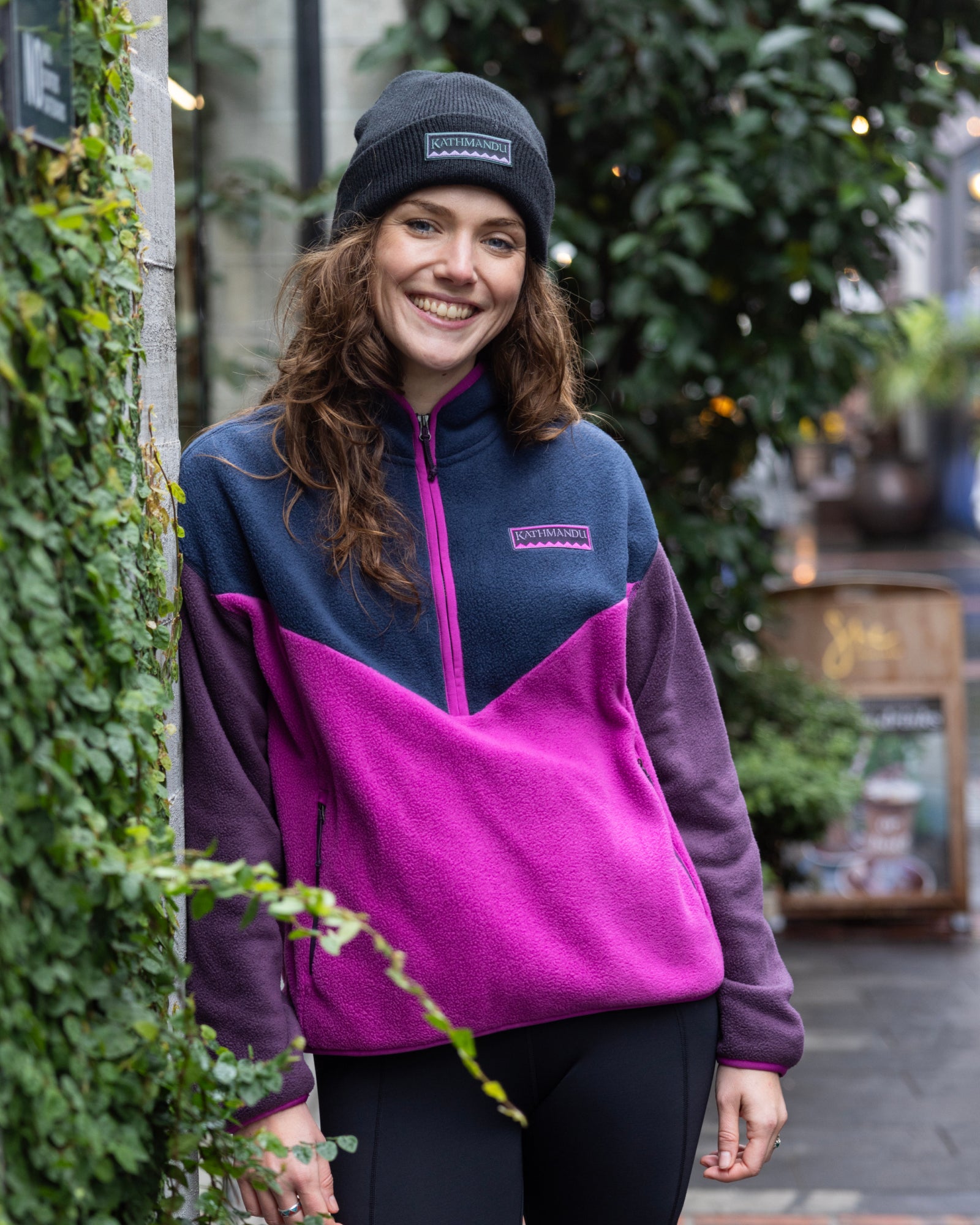 Women's Trailhead Fleece Heritage Pullover - Pure Navy/Raz