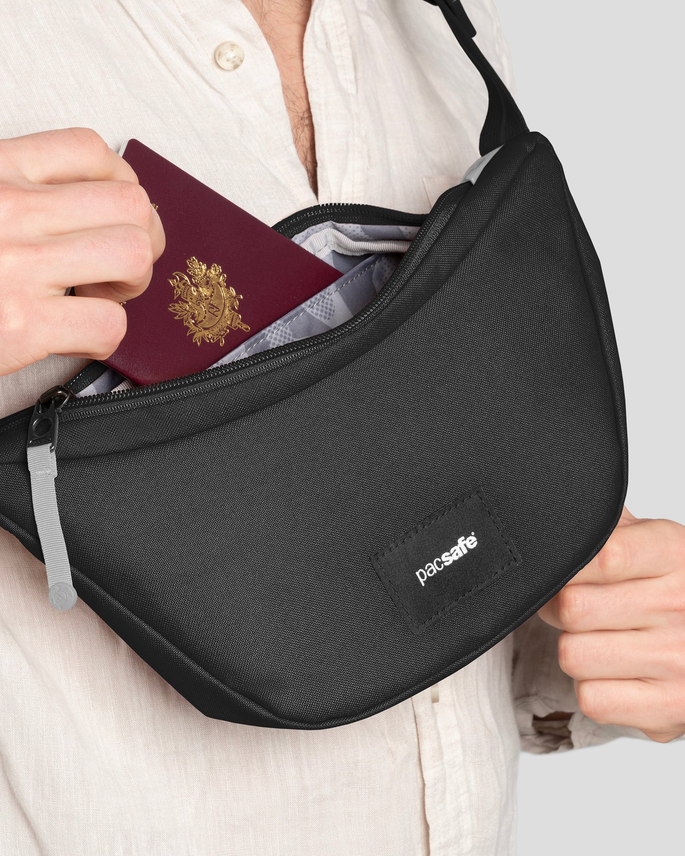 Pacsafe GO Lunar Crossbody - Jet Black