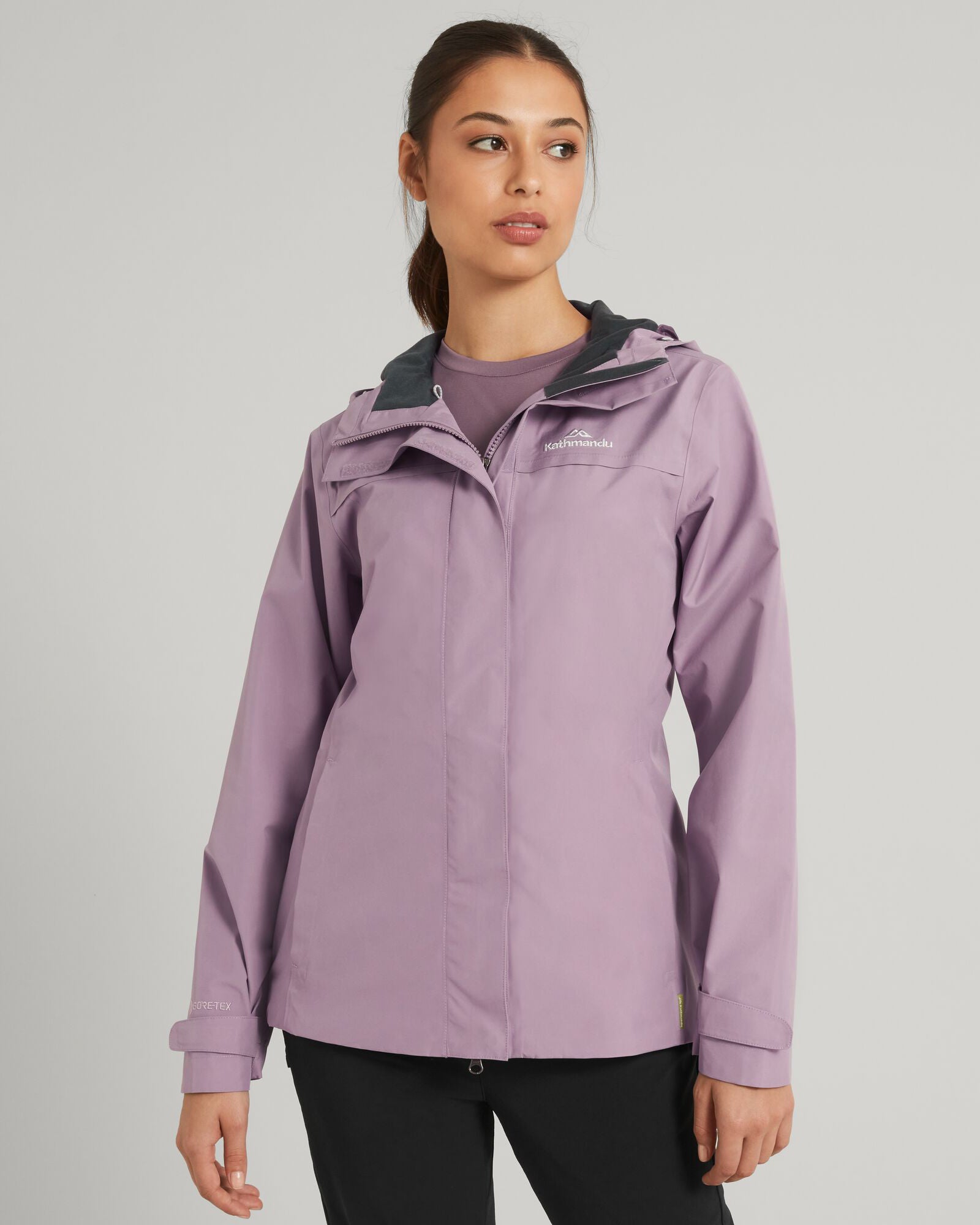 a0675_nwf_bealey_womens_goretex_jacket_v_a_1743630325000