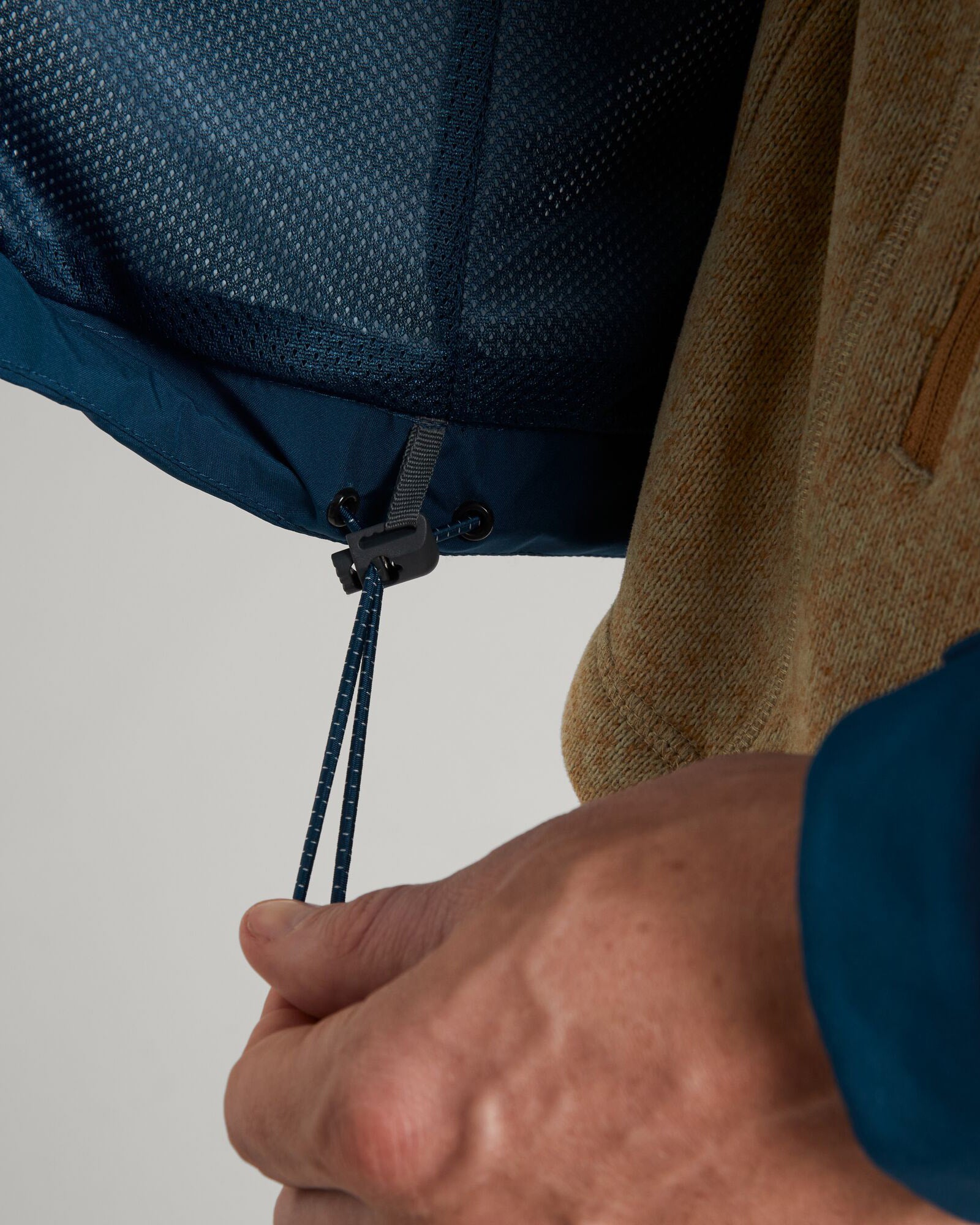 a0676_nz6_bealey_mens_gore_tex_jacket_v_h_1743635034000