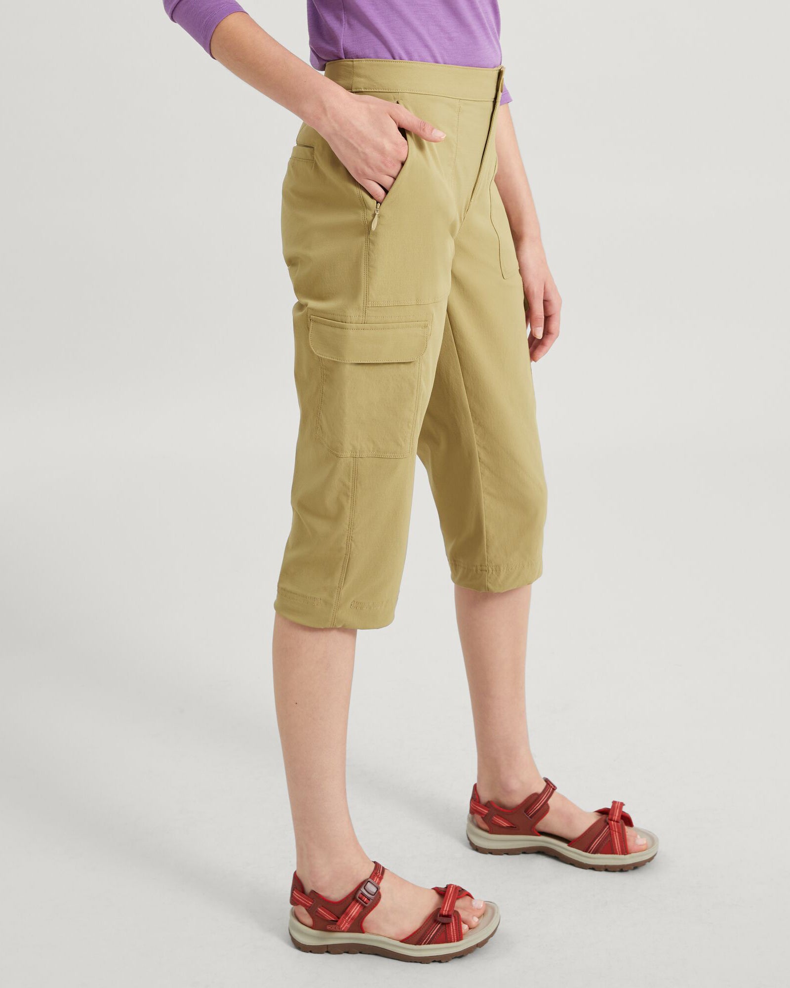 a0708_nqq_miro_womens_3_4_pants_v2_d_1744345956000
