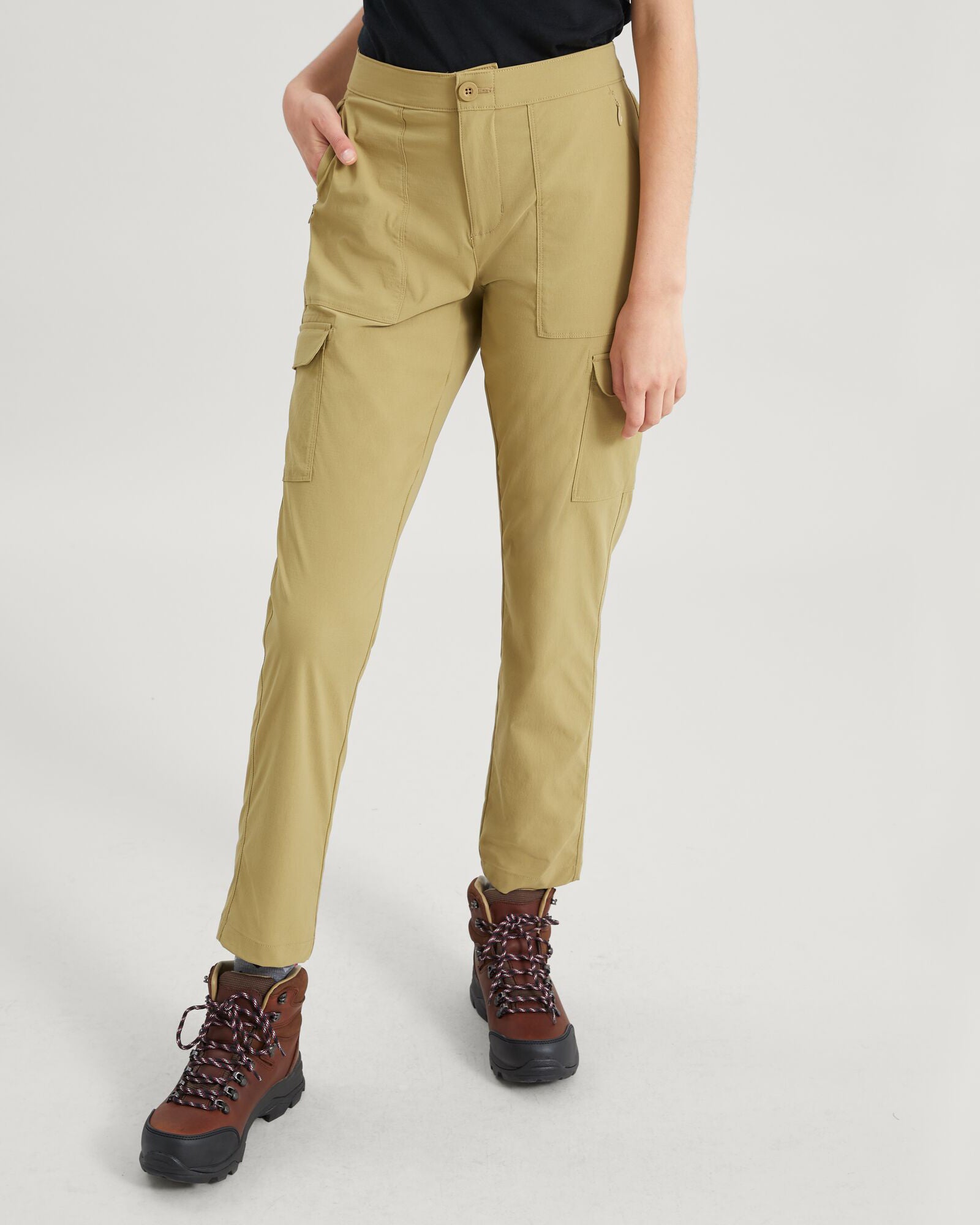 a0715_nqq_miro_womens_pants_v2_a_1744345967000