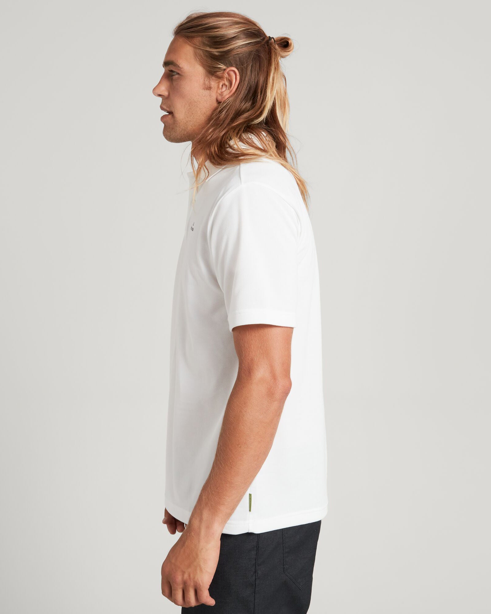 a0882_002_vanua_mens_polo__e_1744346216000