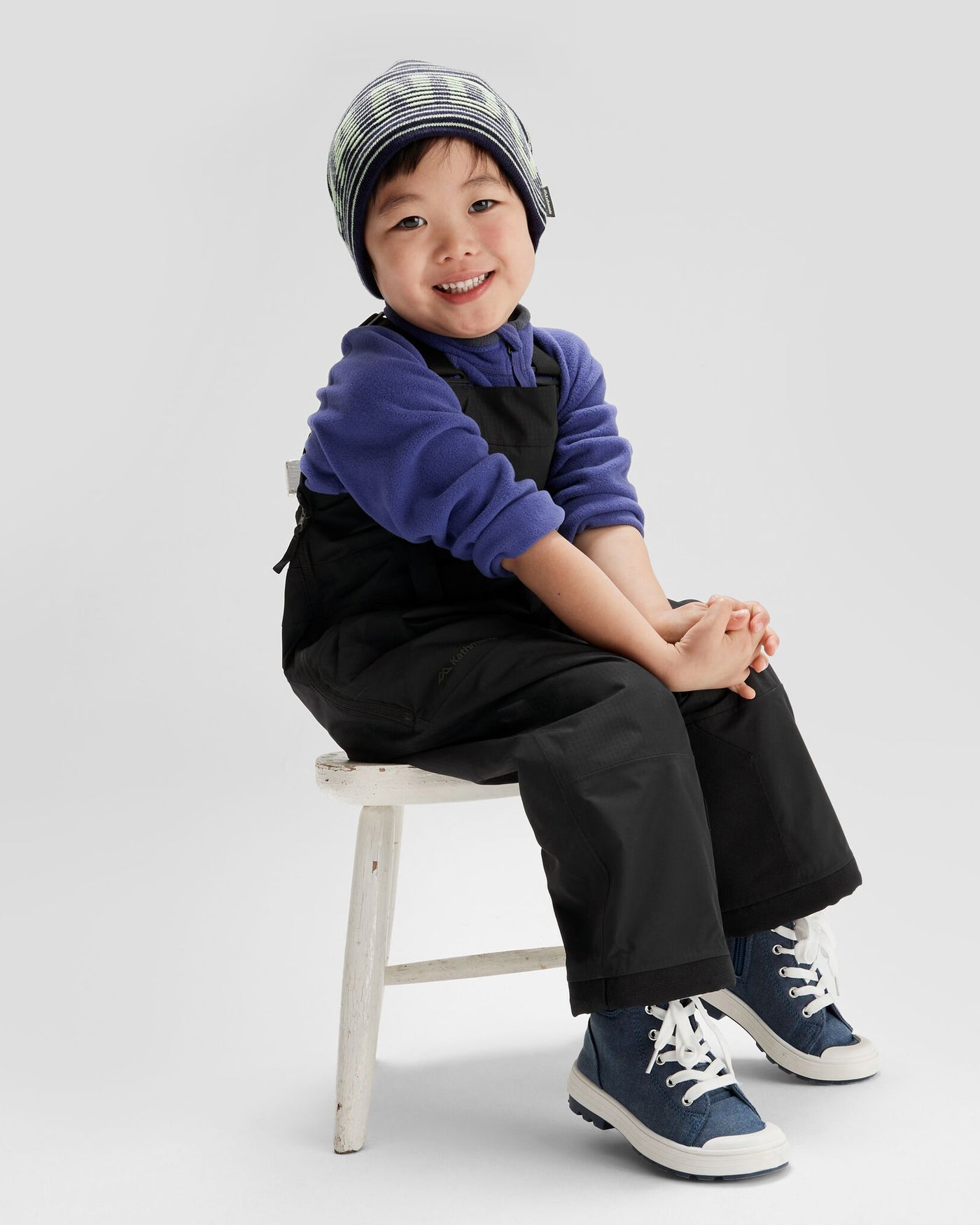 a0945_ohk_poma_kids_beanie_v2_e_1743634941000