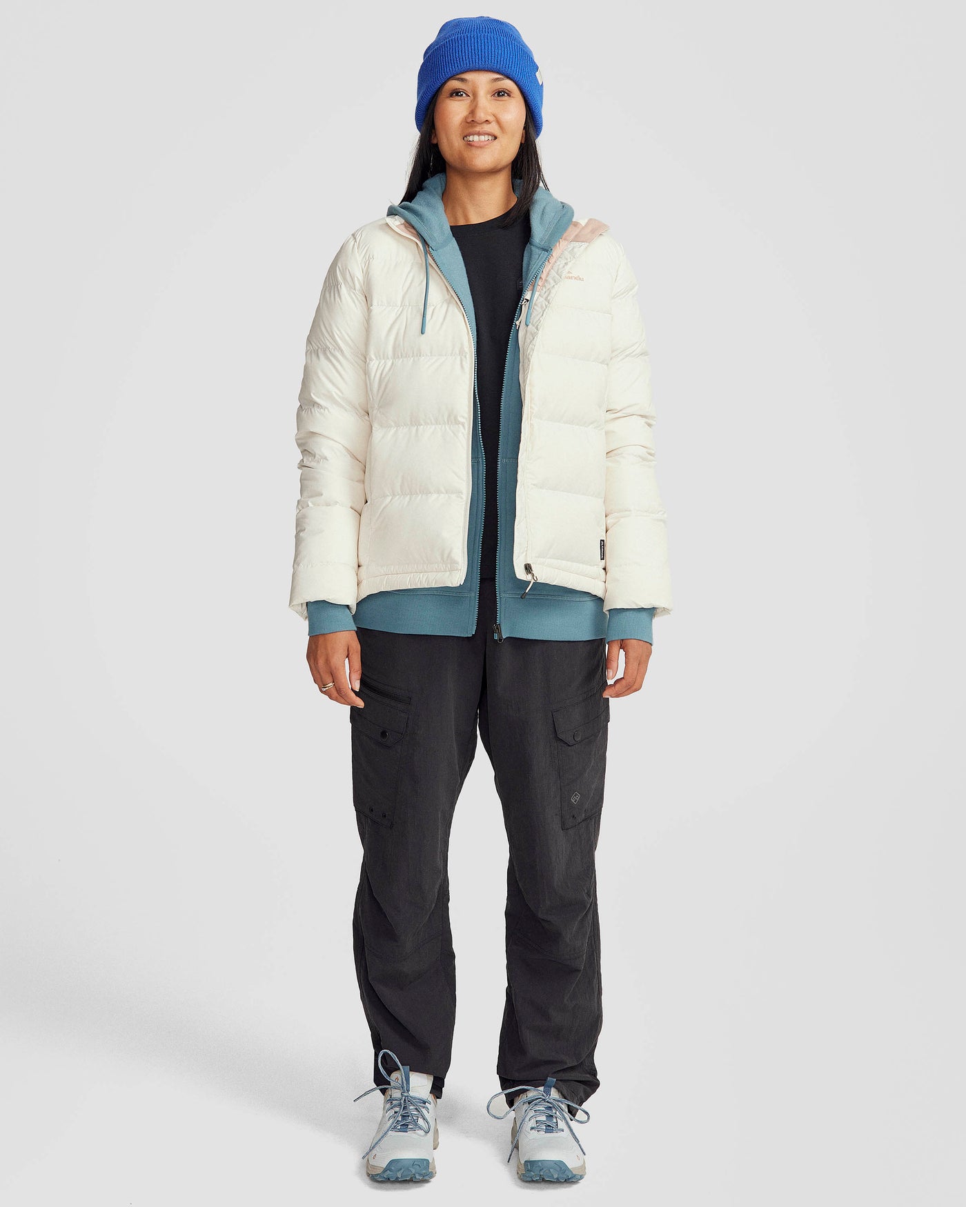 a0958_oq9_epiq_womens_down_jacket_v3_neutra_b_1743628985000