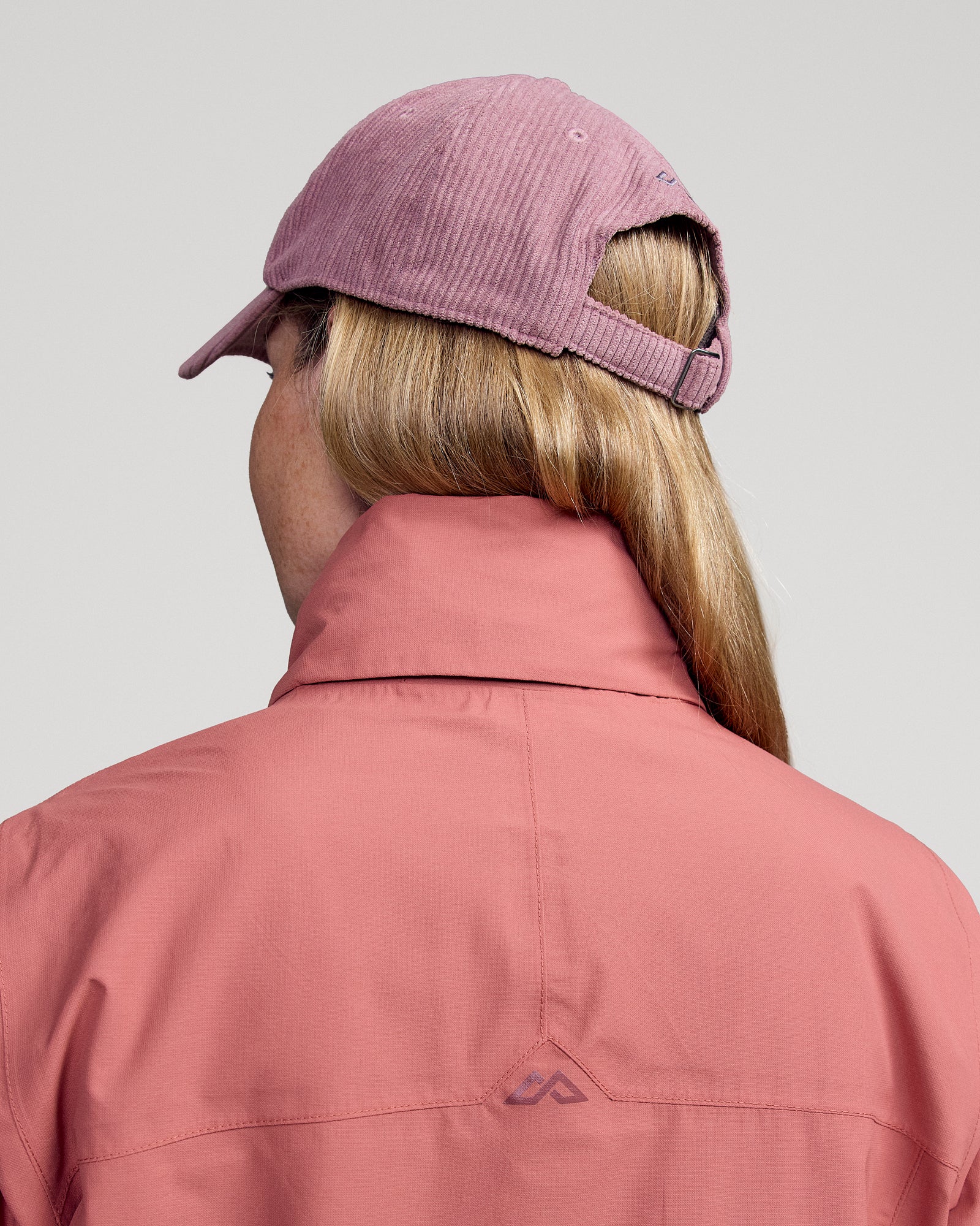 a1066_156_andulo_womens_rain_jacket_v_f_1754351715000