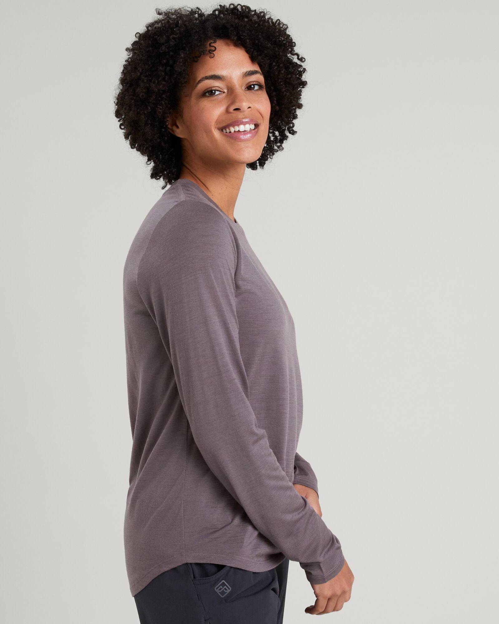 a1228_o52_womens_100_merino_long_sleeve_crew_top_c_1743629452000