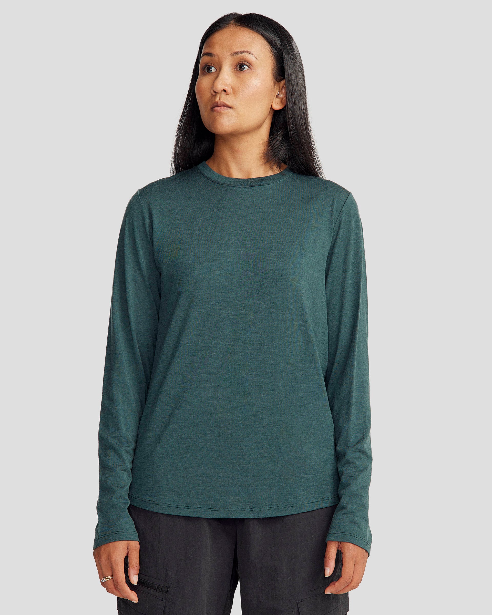 a1228_olh_womens_merino_long_sleeve_crew_top_a_1743629285000