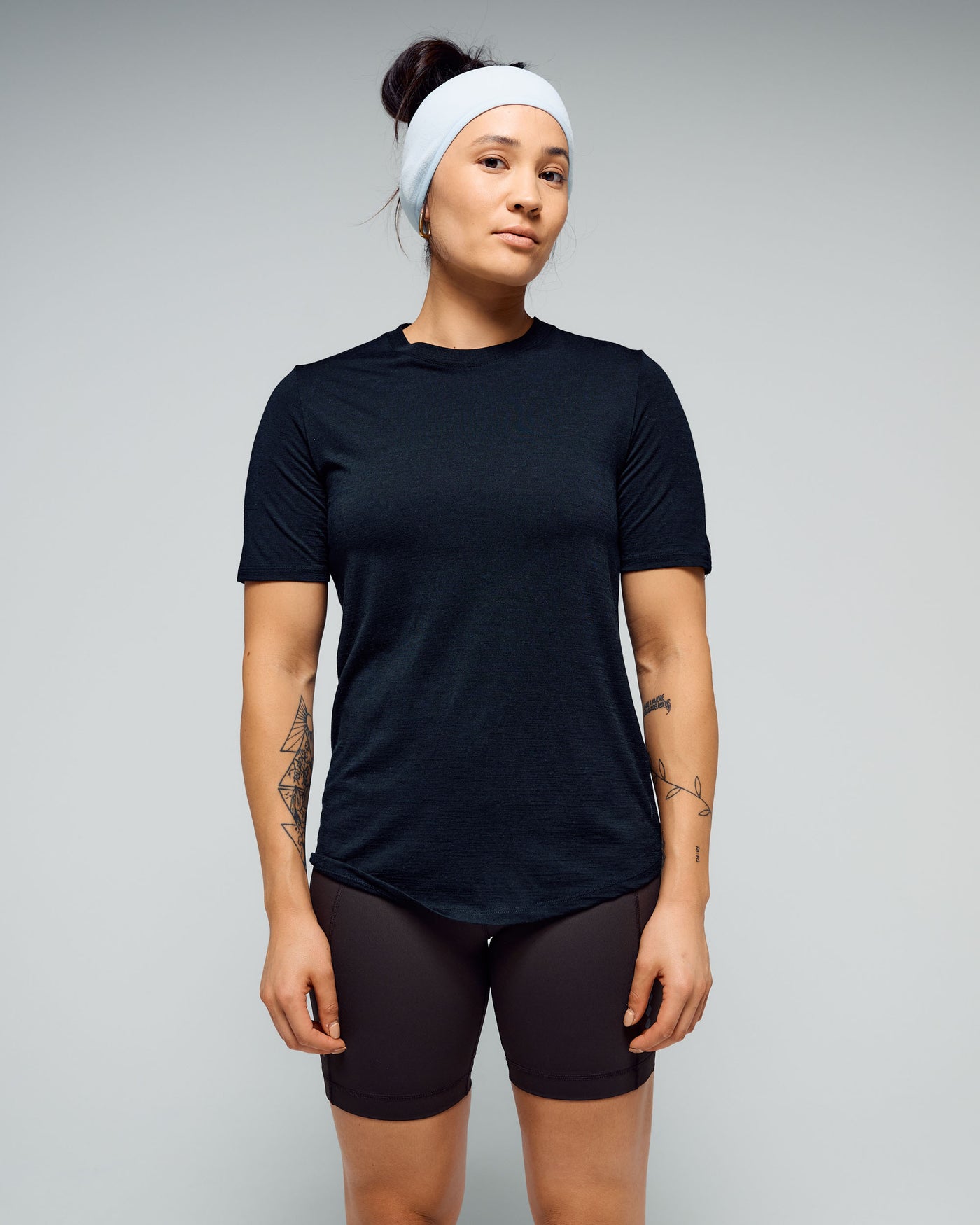 a1230_902_womens_100_percent_merino_short_sleeve_crew_top_b_1768348979000