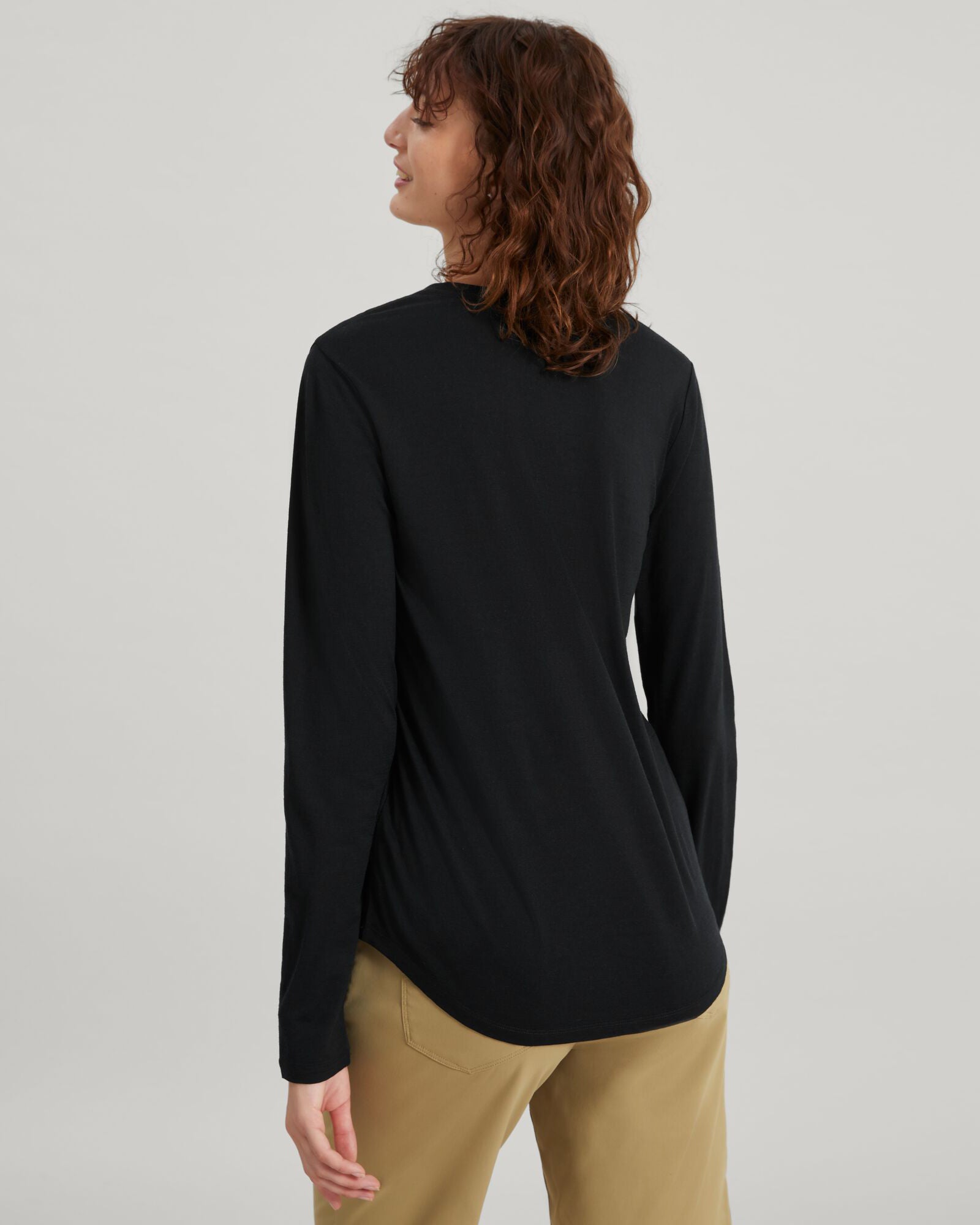 a1232_902_womens_100percent_merino_long_sleeve_v_t_c_1743630397000