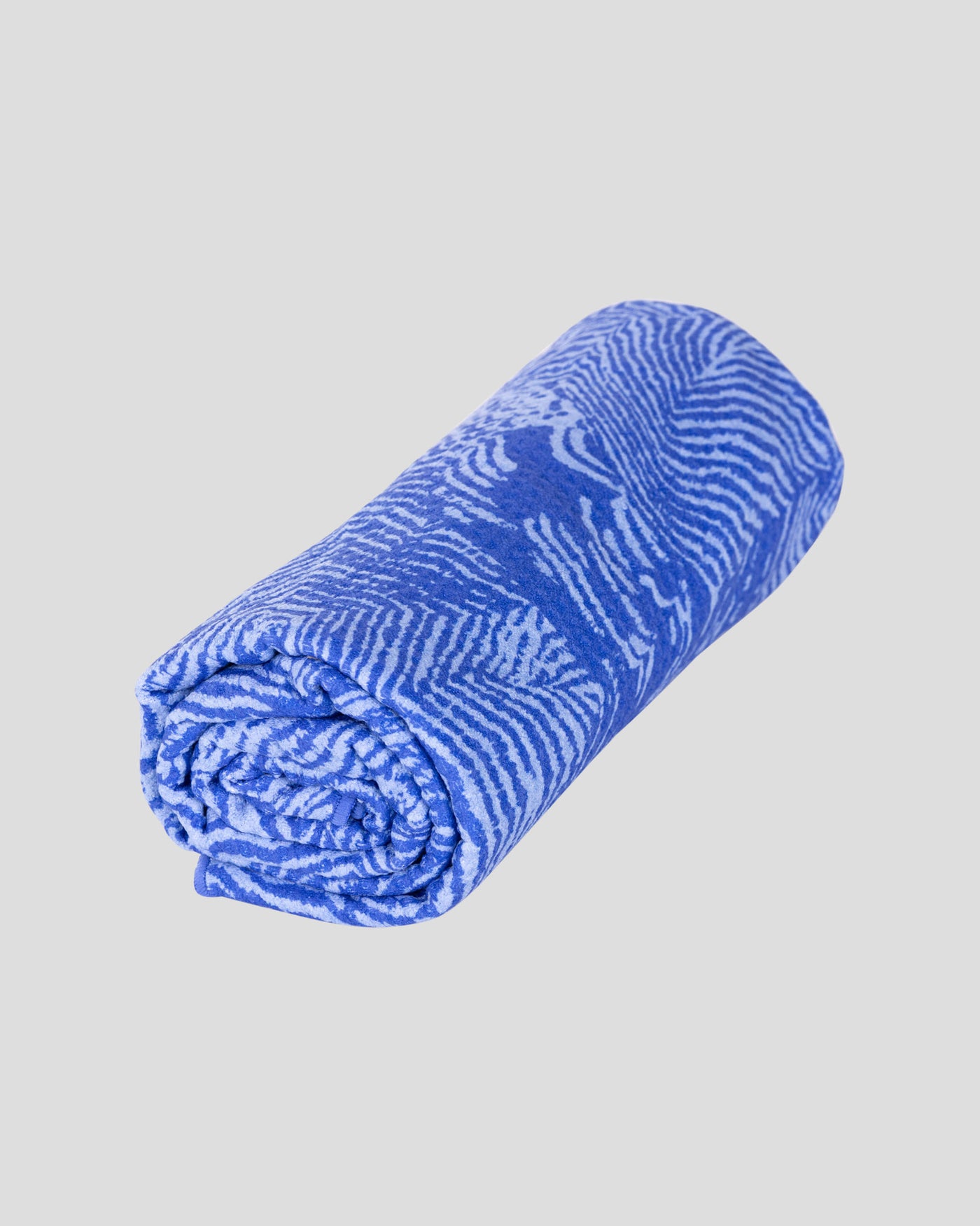 Roamer Sand Proof Beach Towel - Dark Peri Nature Lines Print