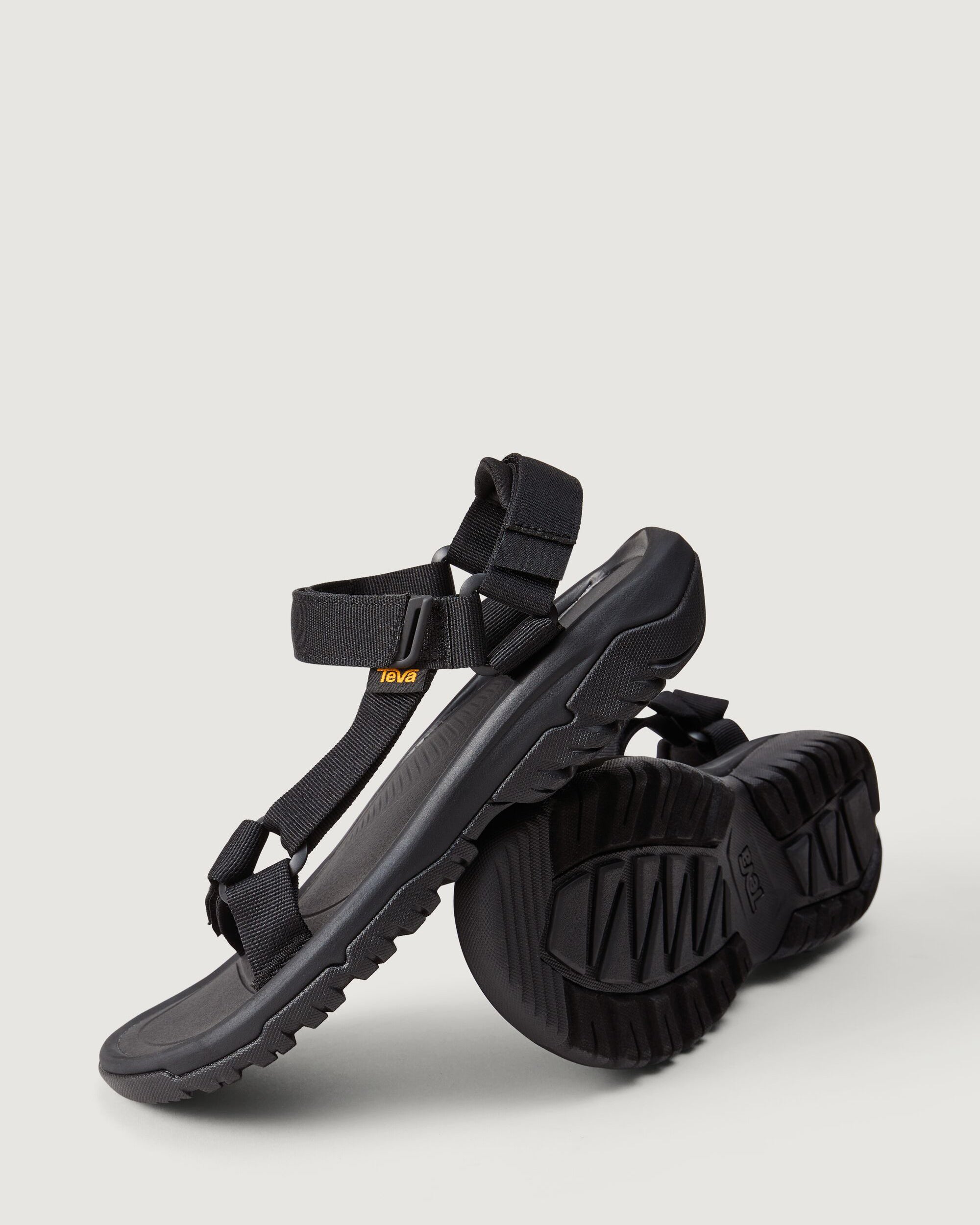 Men's Teva Hurricane XLT2 Sandals - Black – Kathmandu AU