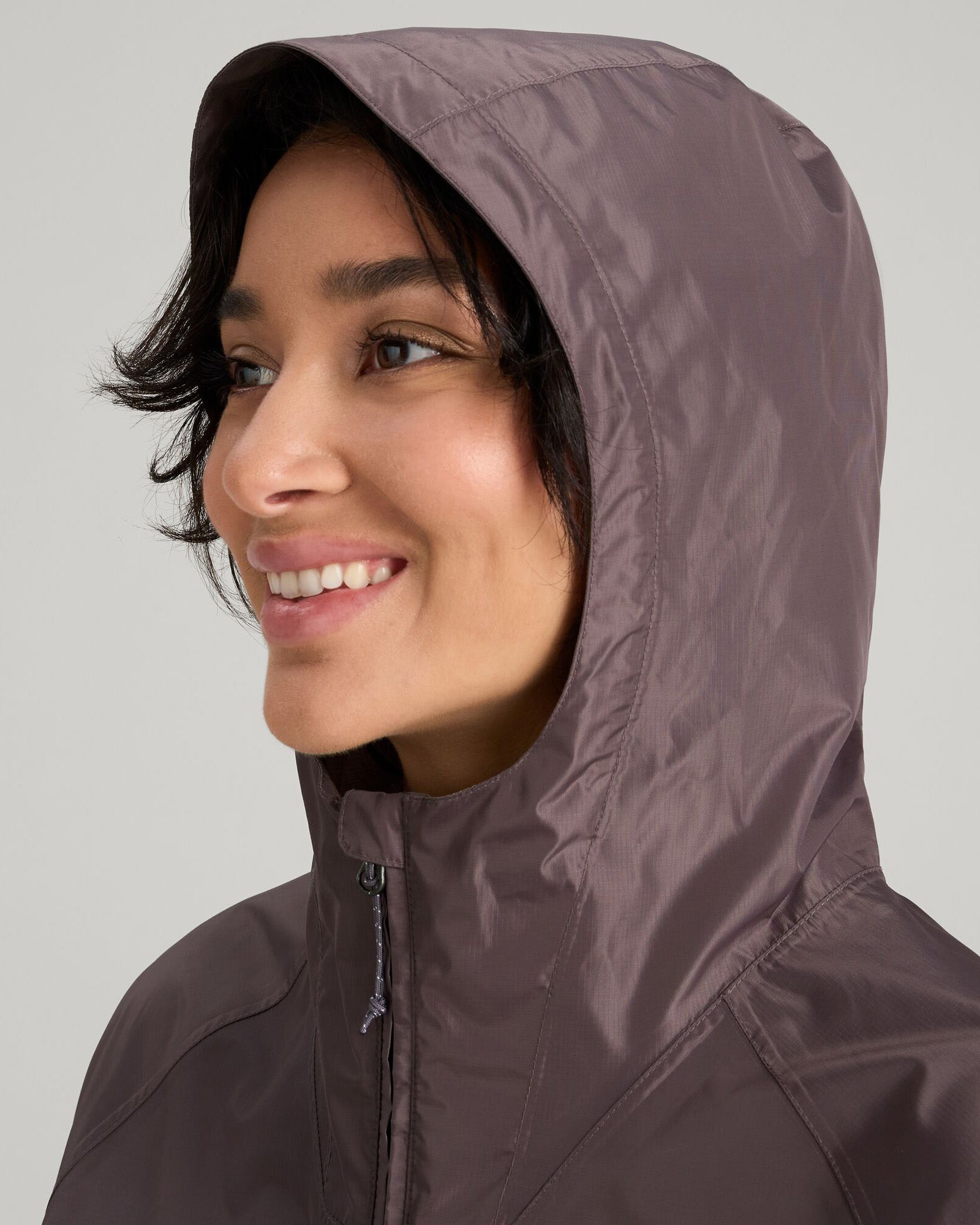 a1392_o52_pocket_it_2l_womens_rain_jacket_v4_purpl_e_1743630667000