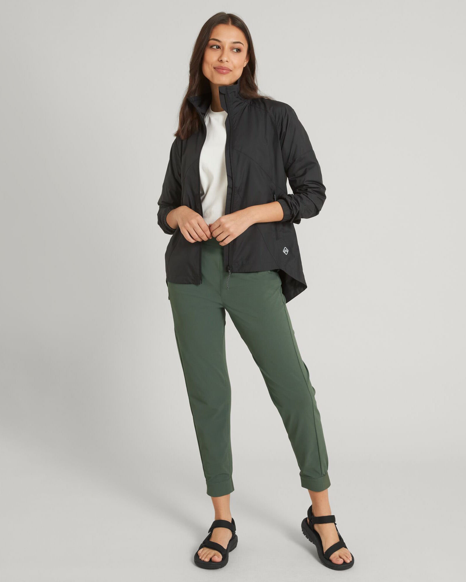 a1445_902_wnd_chaser_womens_windbreaker_jack_b_1743629894000