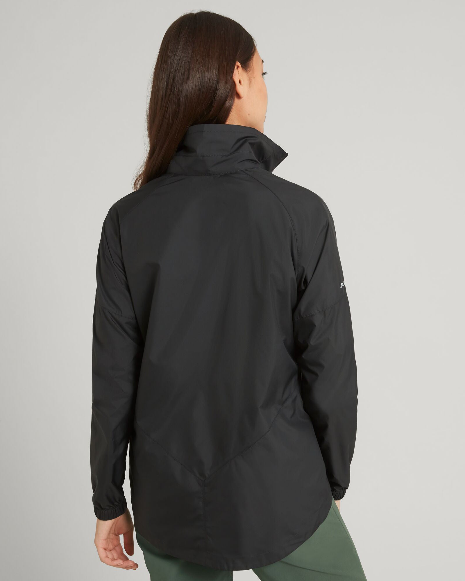 a1445_902_wnd_chaser_womens_windbreaker_jack_d_1743629737000