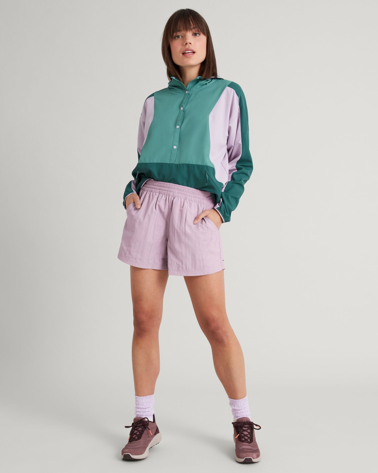 a1449_o4m_evry_day_womens_4inch_short_b_1743630474000