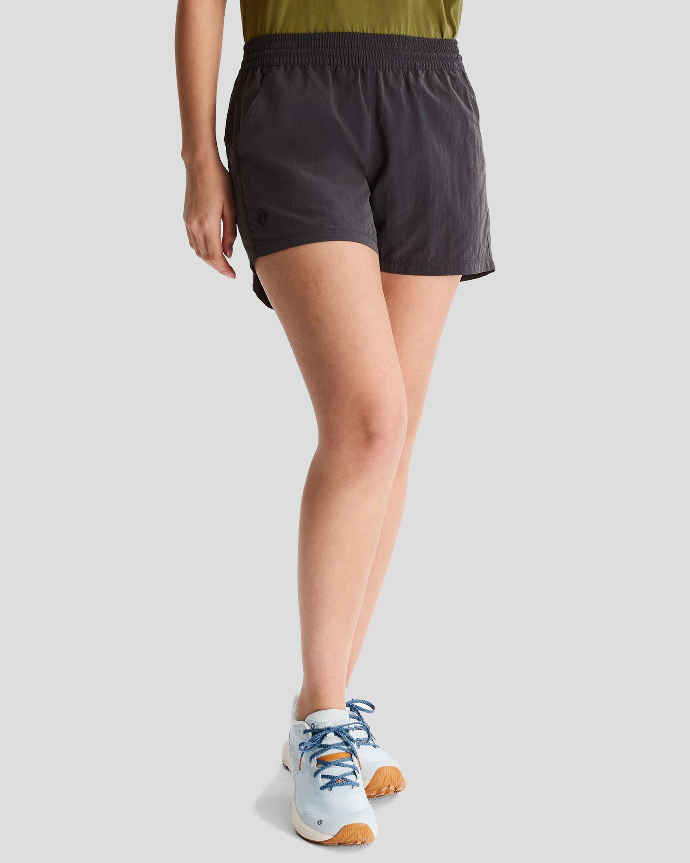 a1449_o4t_evry_day_womens_4_inch_short_a_1743628547000