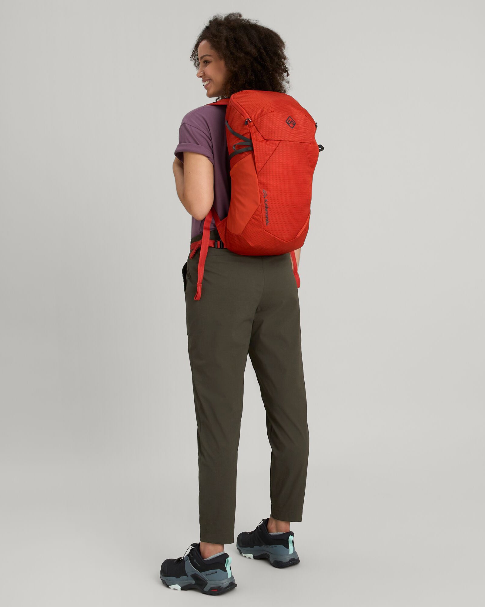 a1471_679_valorous_pack_20l_red_b_1743630329000