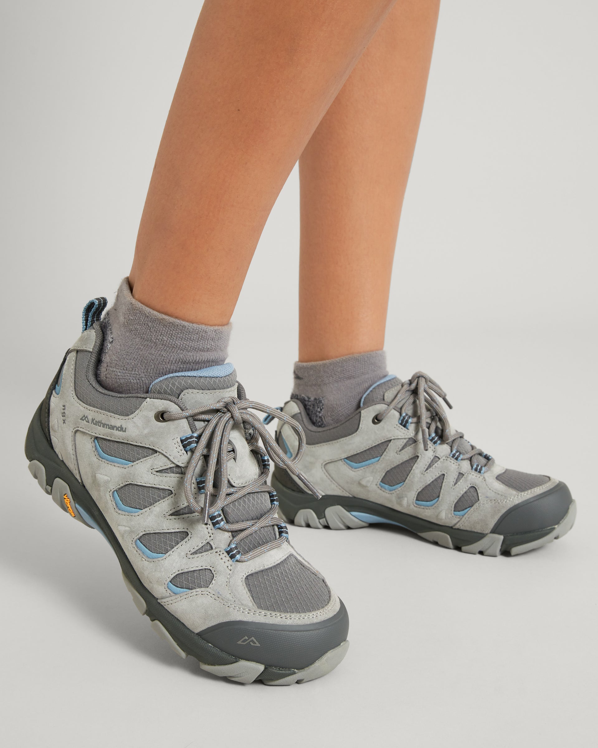 a1508_nzo_mornington_low_shoes_women_c_1743731232000