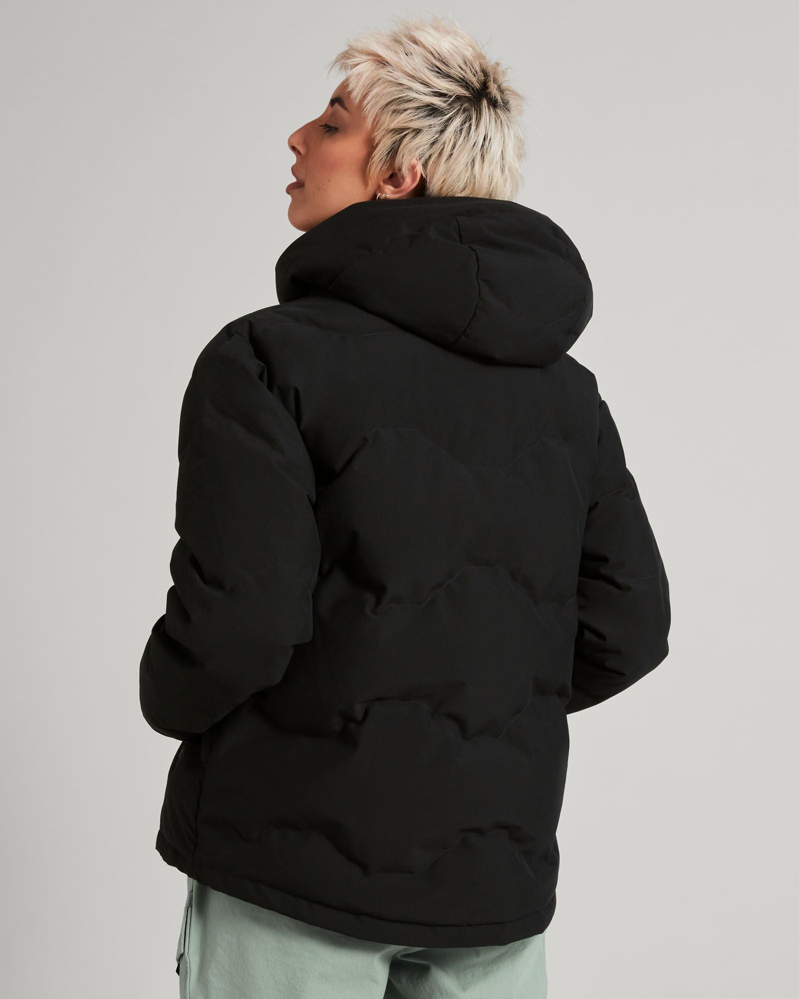 a1572_902_frisco_x_womens_down_hooded_jack_d_1743630609000