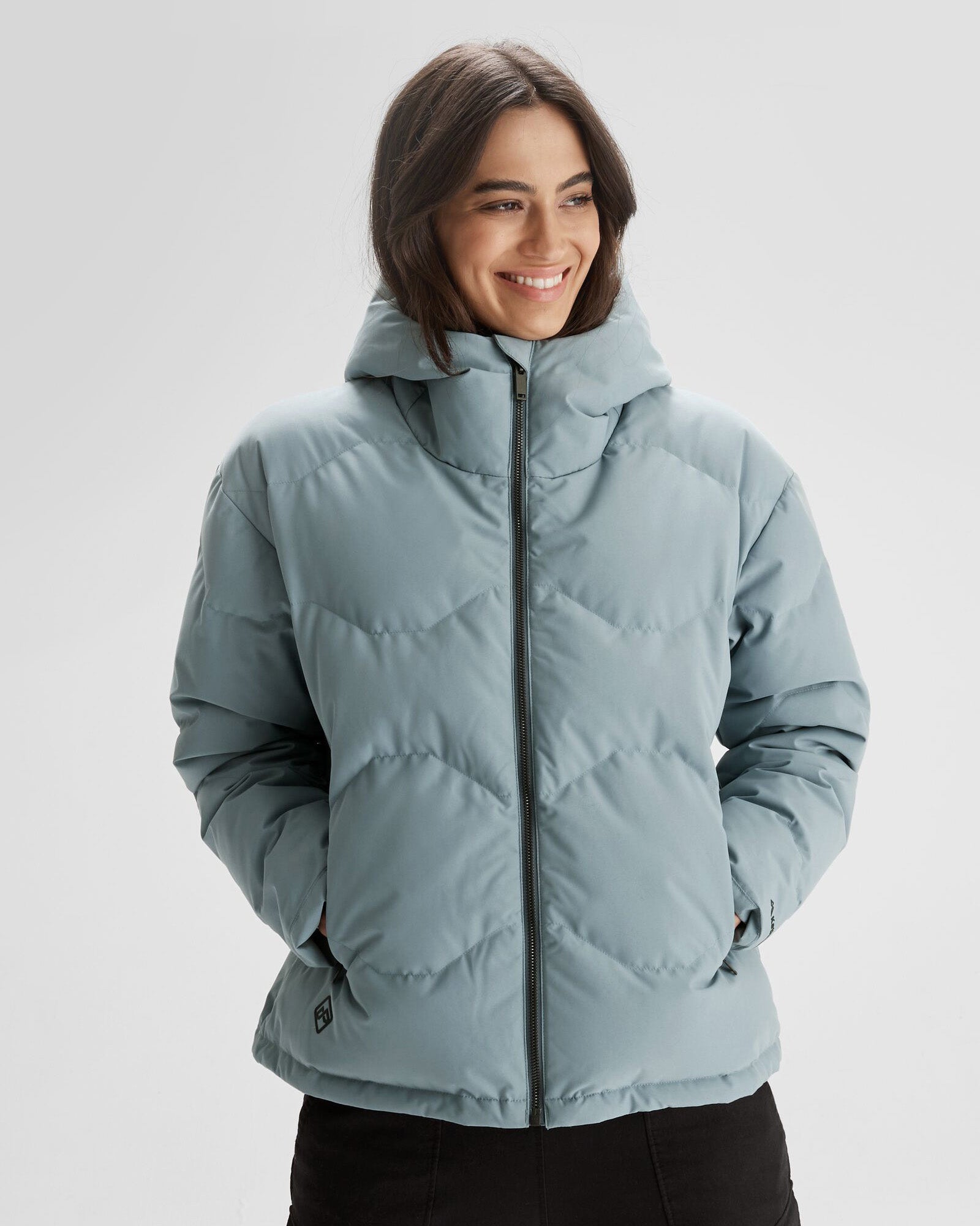a1572_ofe_frisco_x_womens_down_puffer_hooded_jacke_a_1743634276000