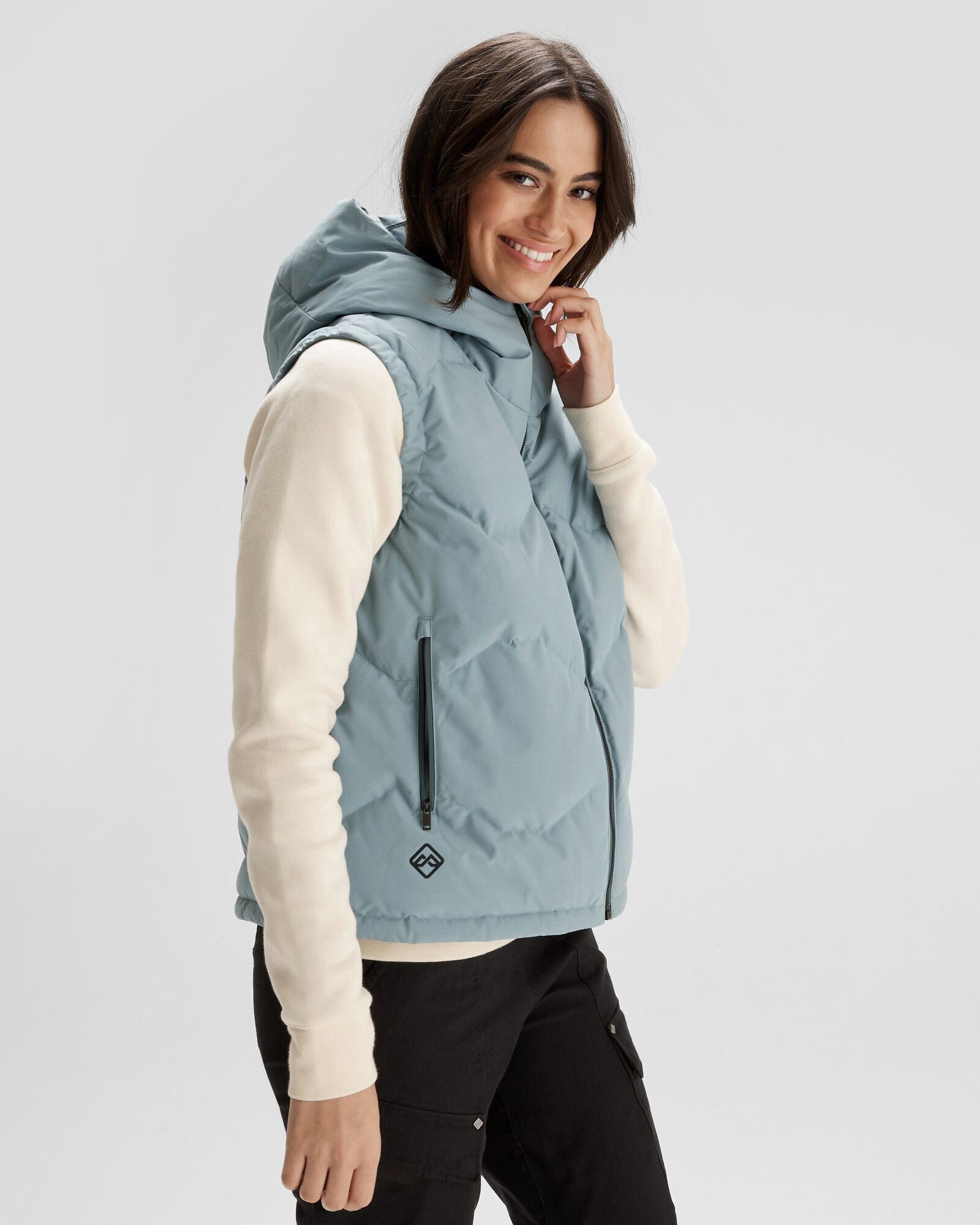 a1574_ofe_frisco_x_womens_hooded_down_puffer_ves_c_1743634248000