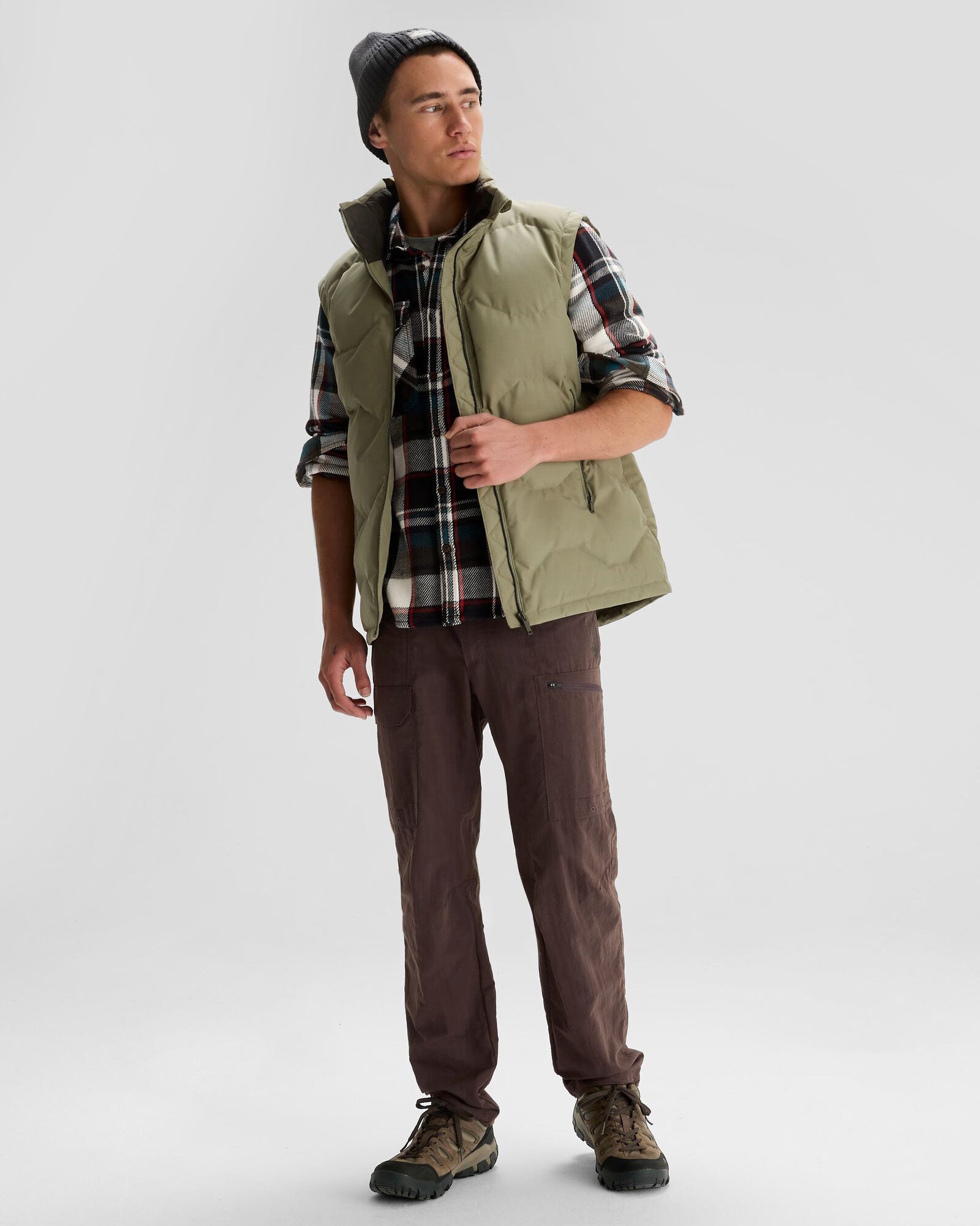 a1575_o4v_frisco_x_mens_down_puffer_vest_b_1743634259000