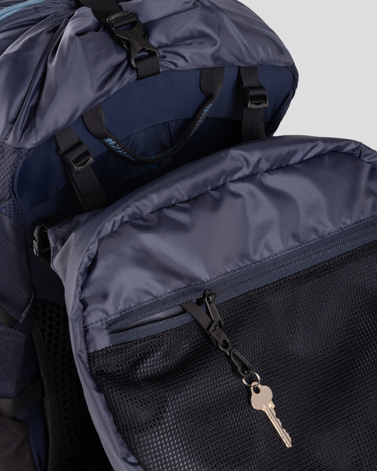 Valorous Pack - 48L - Pure Navy – Kathmandu AU