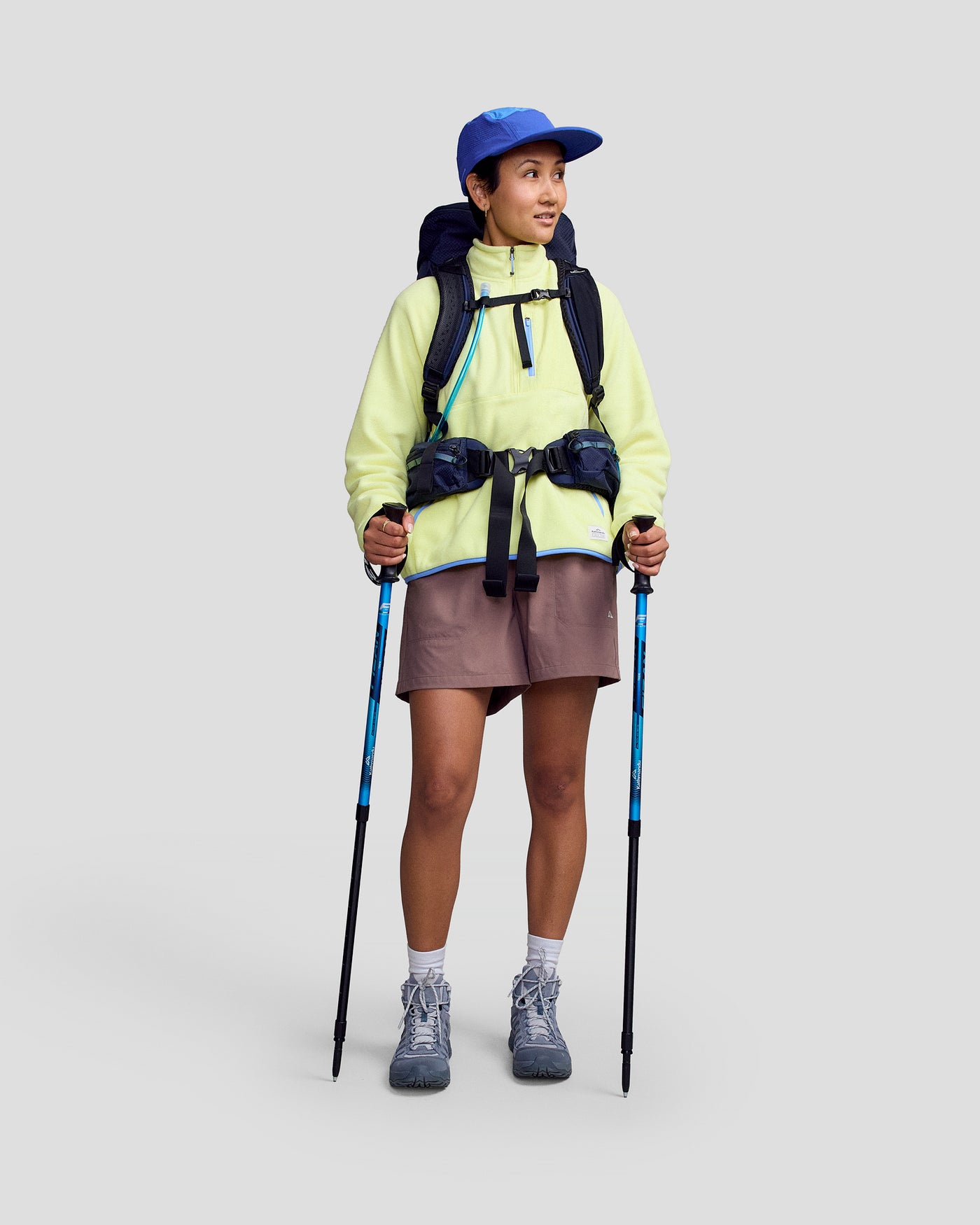 a1732_oje_valorous_unisex_48l_pack_blue_m_c_1600x2000_2a2e340_1756934075000