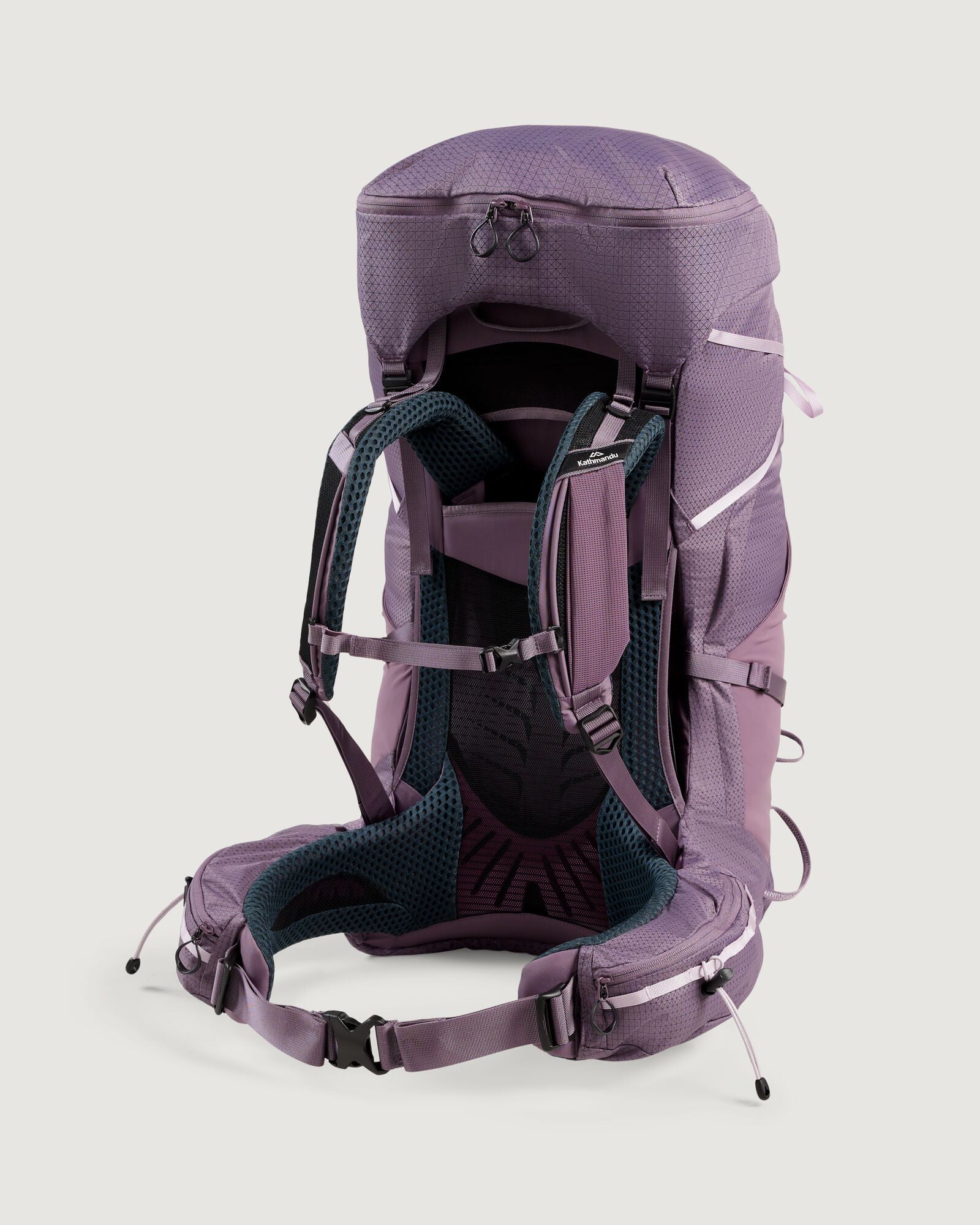 a1735_nwg_valorous_womens_55l_pack_pu_c_1743631394000