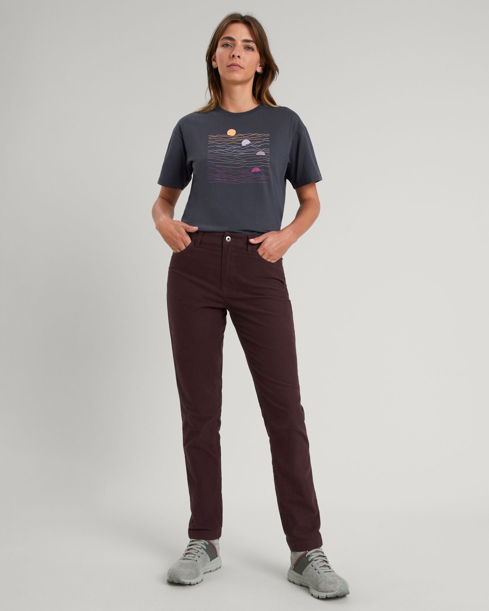 b0243_o4n_flight_moleskin_womens_pants_pink_b_1743629831000