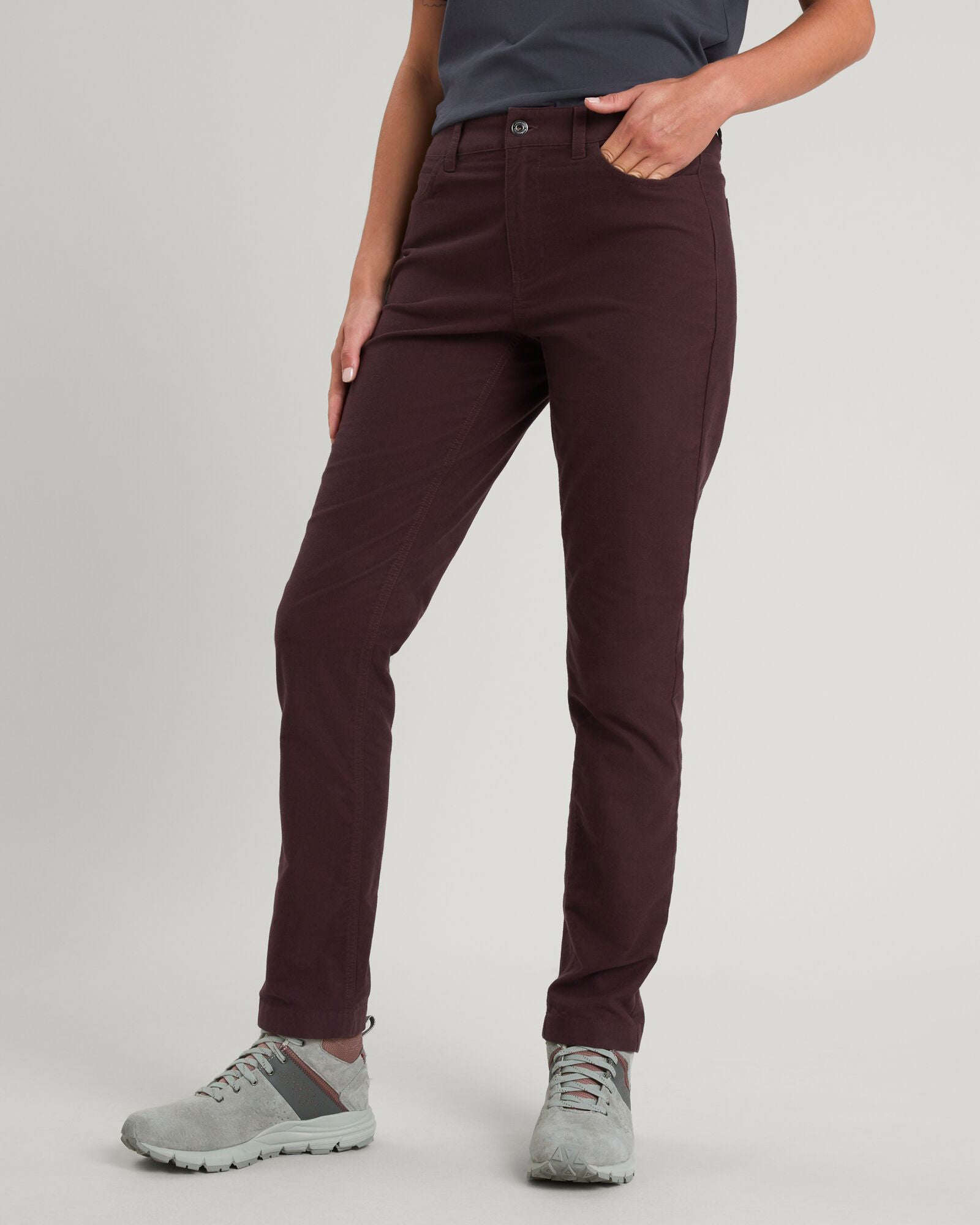 b0243_o4n_flight_moleskin_womens_pants_pink_c_1743633792000