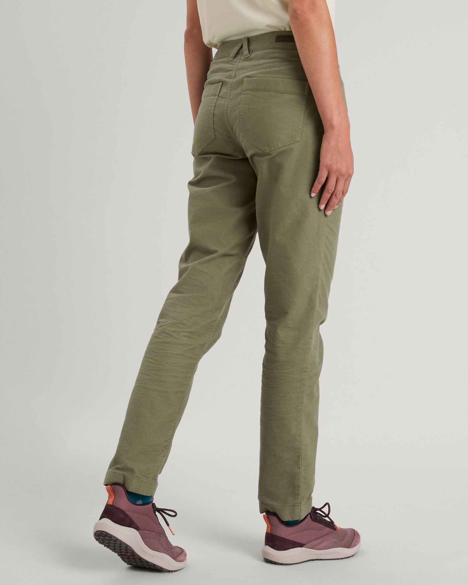 b0243_o4v_flight_moleskin_womens_pants_d_1743633796000