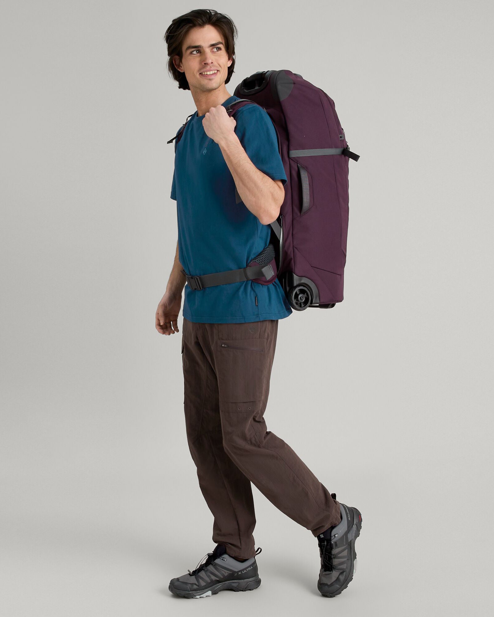 b0293_o89_hybrid_trolley_v5_70l_pu_c_1743629922000