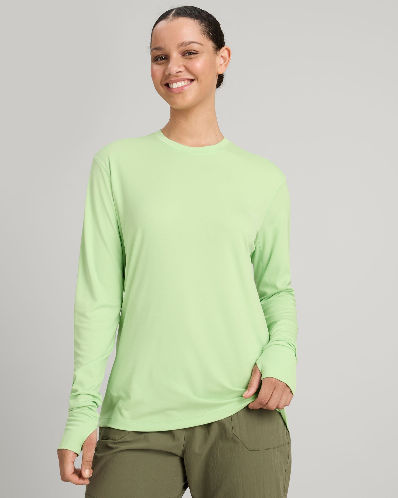 b0411_od8_sun_stopper_womens_long_sleeve_top_f_1744346109000