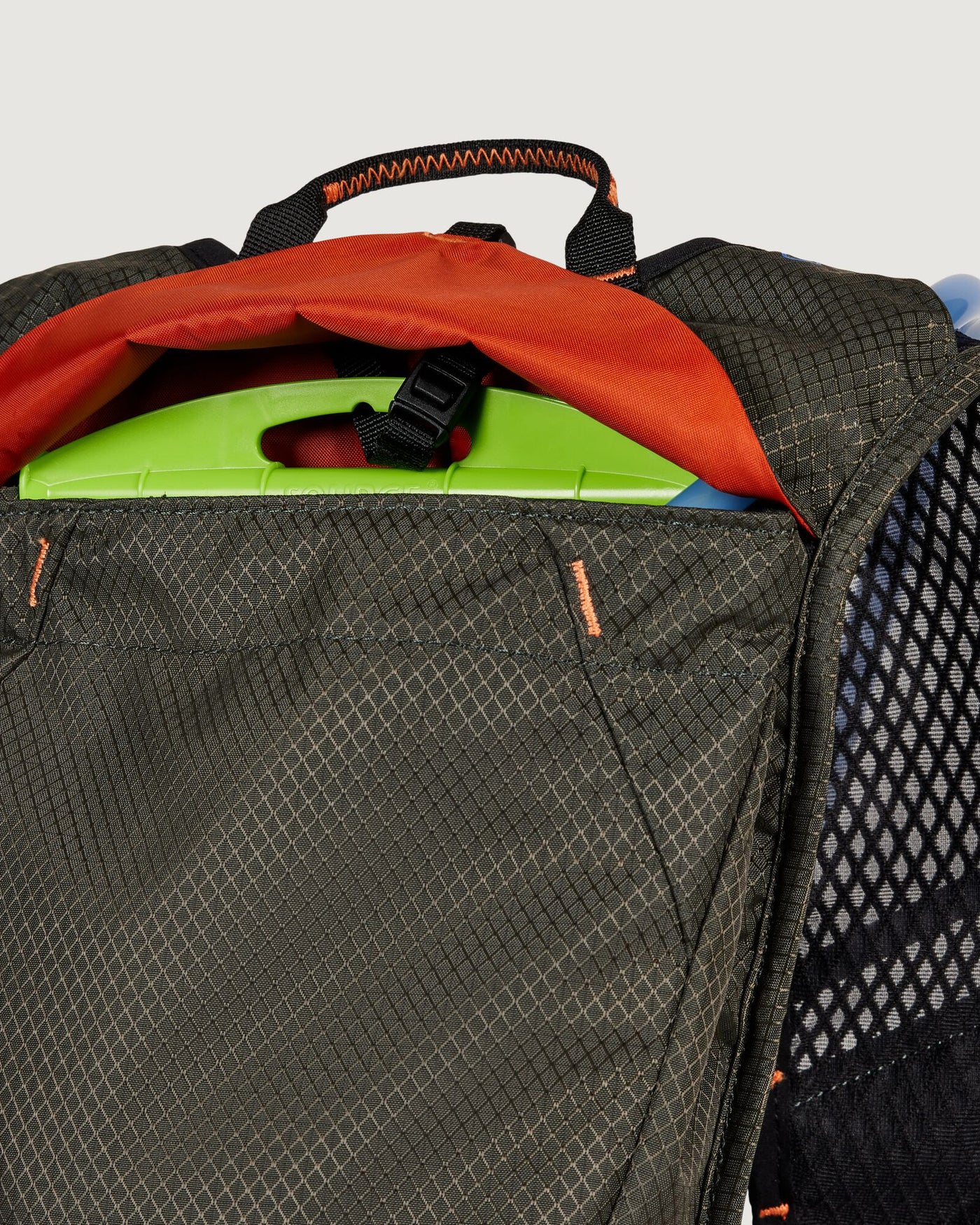 b0426_586_veos_pack_5l_d_1743631147000