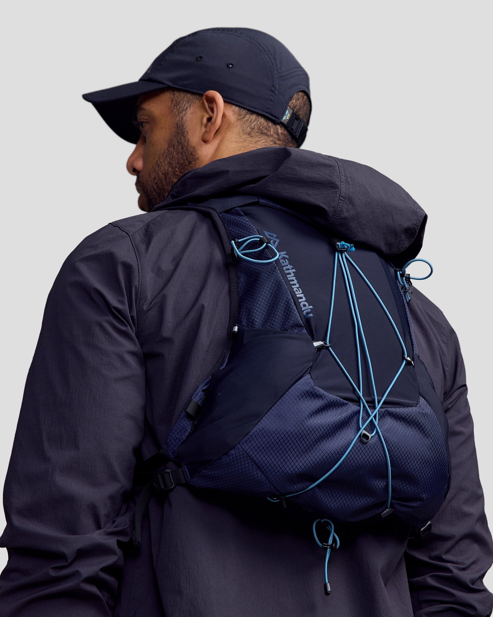b0428_oje_veos_run_vest_blue_m_b_1600x2000_2a2e340_1756934465000