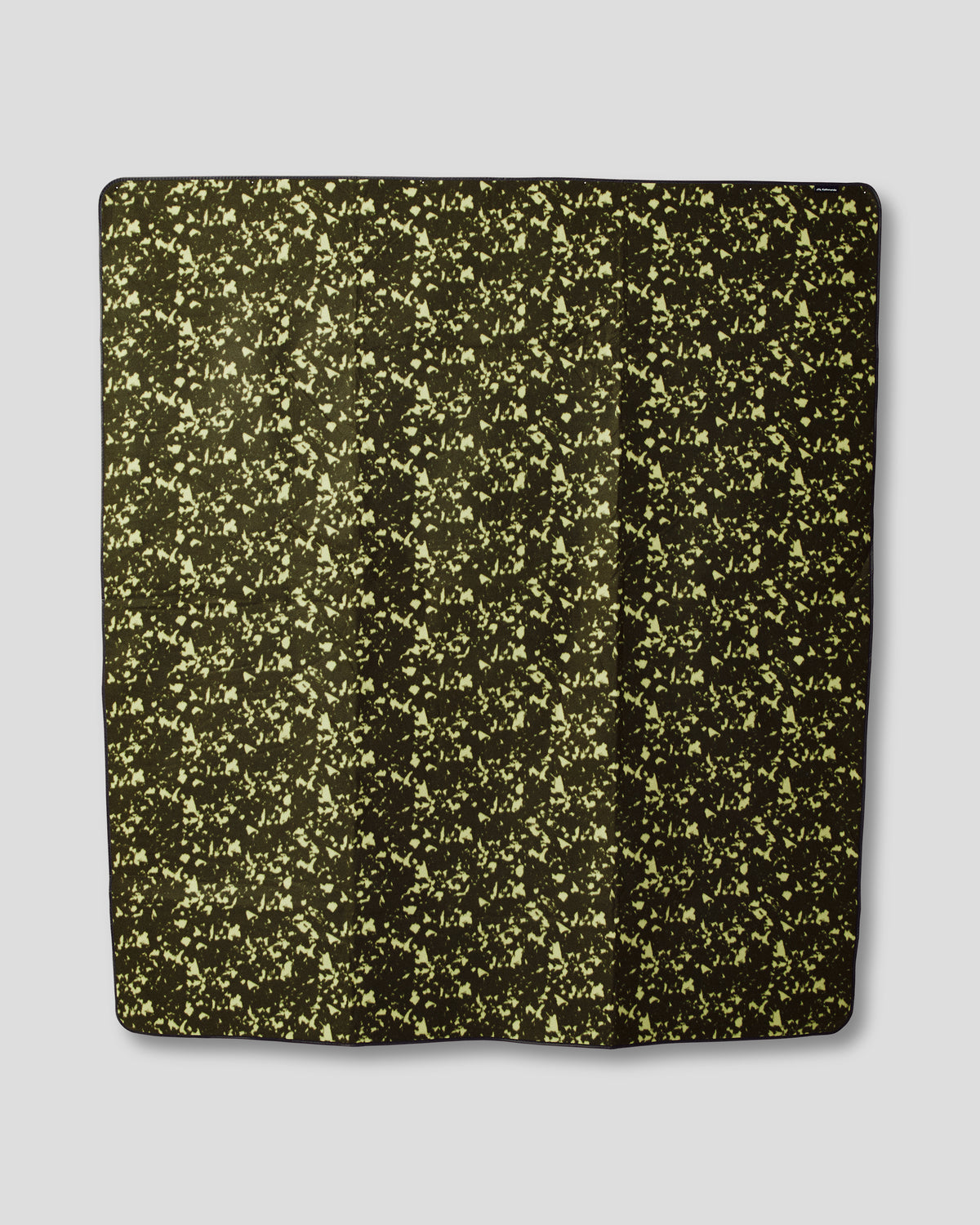 Roamer Picnic Rug - Large - Mirage Camo Olive