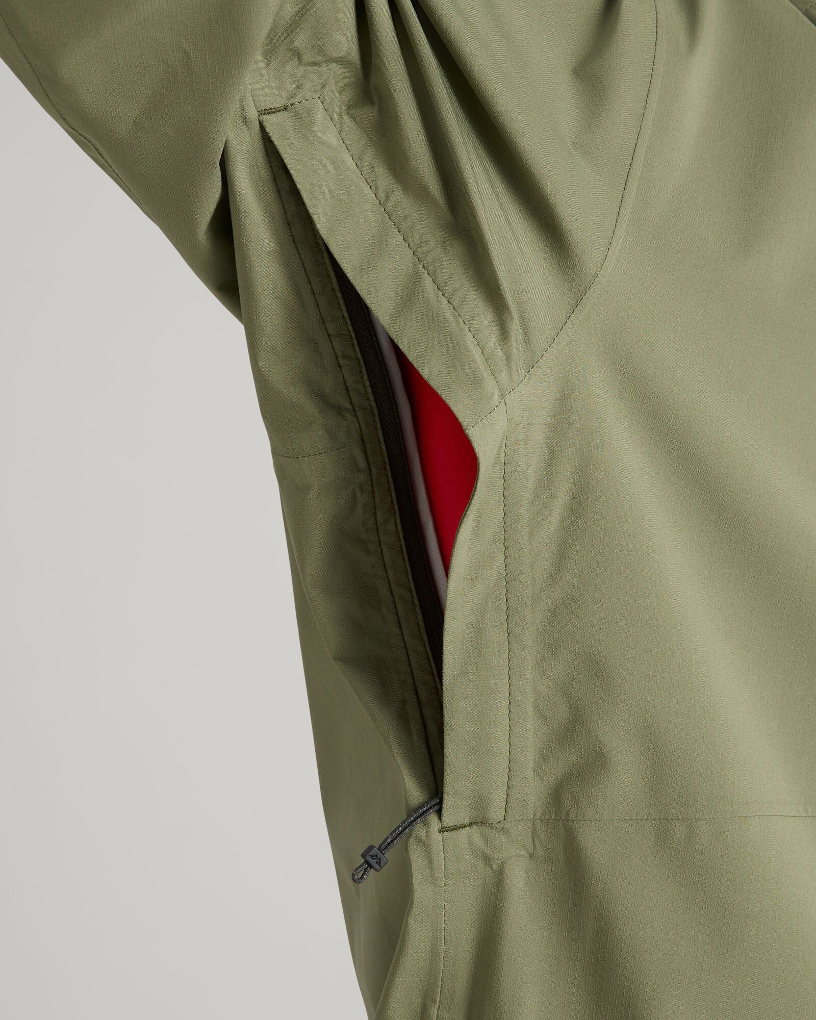 b0477_o4v_trailhead_stretch_2_5l_mens_rain_jacket_f_1743633650000