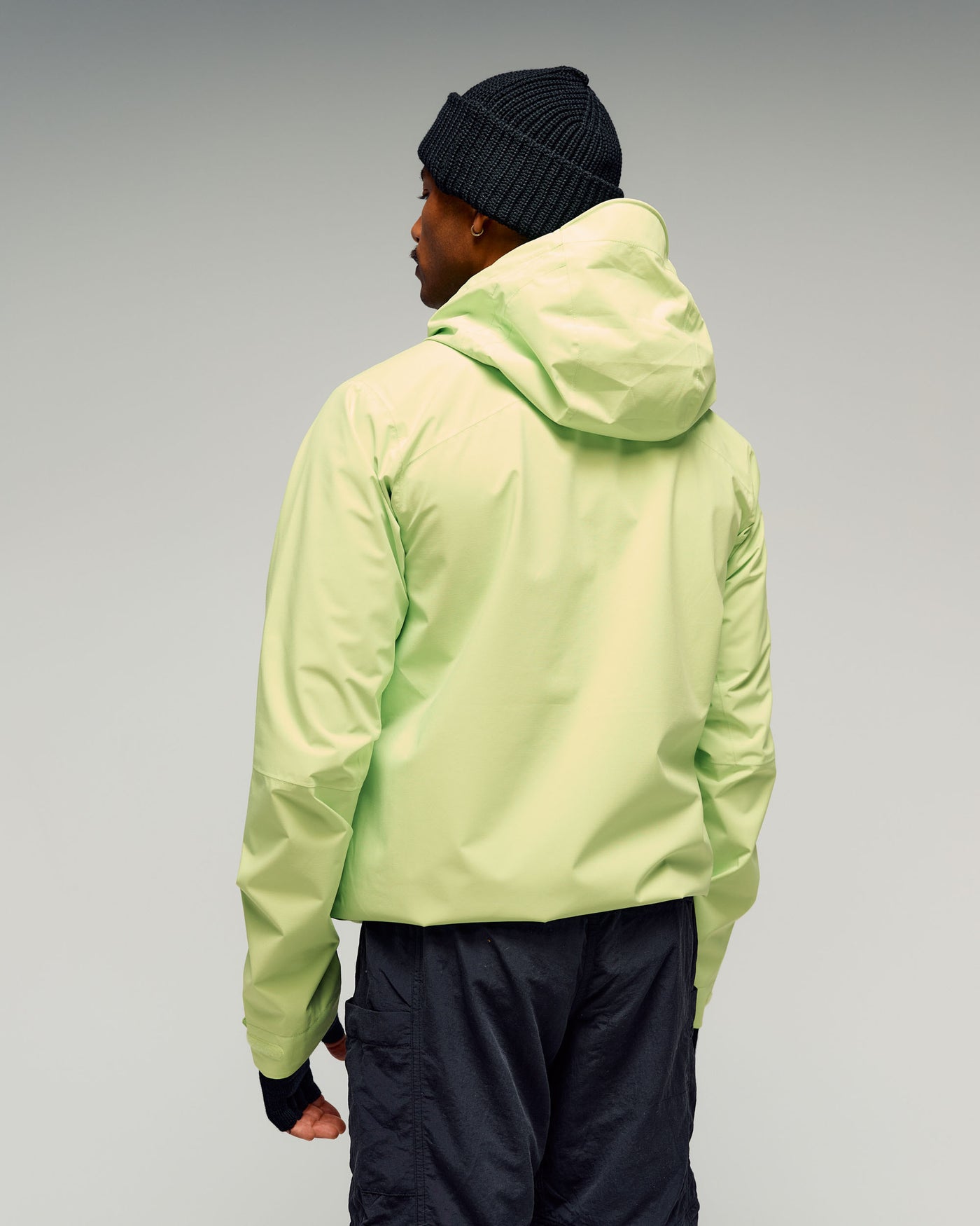 b0477_own_trailhead_stretch_2_5_litre_mens_rain_jacket_e_1774914082000
