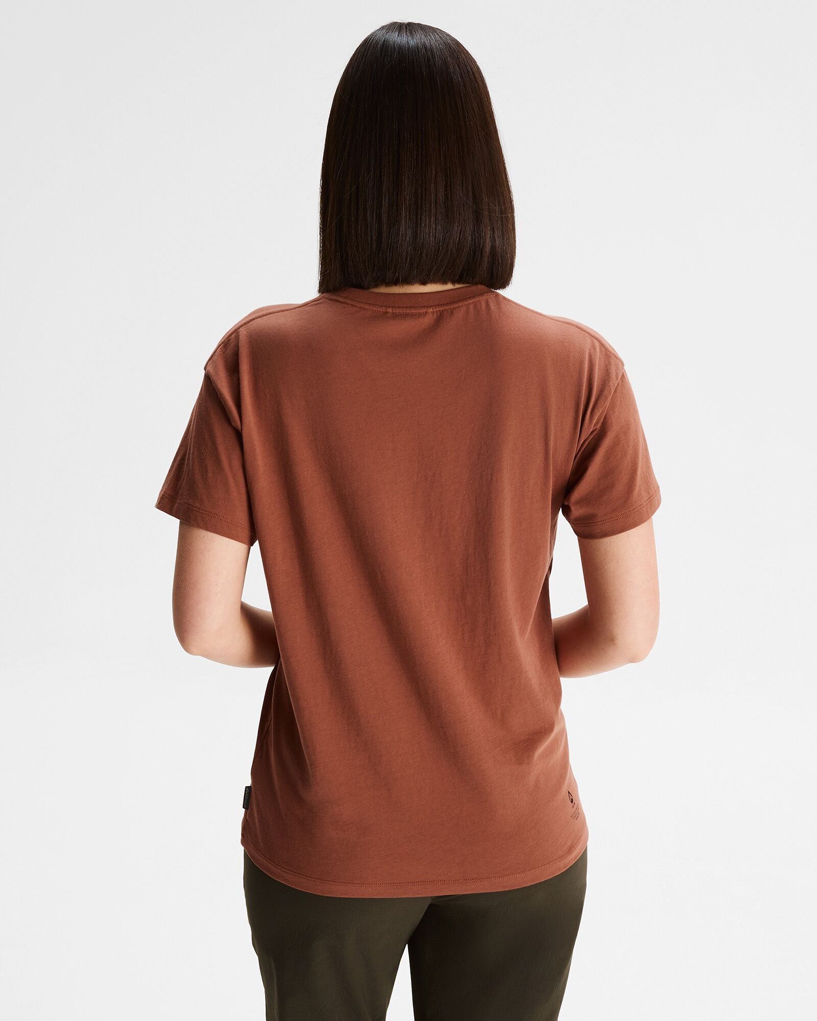 b0501_oi4_ripples_womens_organic_cotton_short_sleeve_t_c_1743633581000