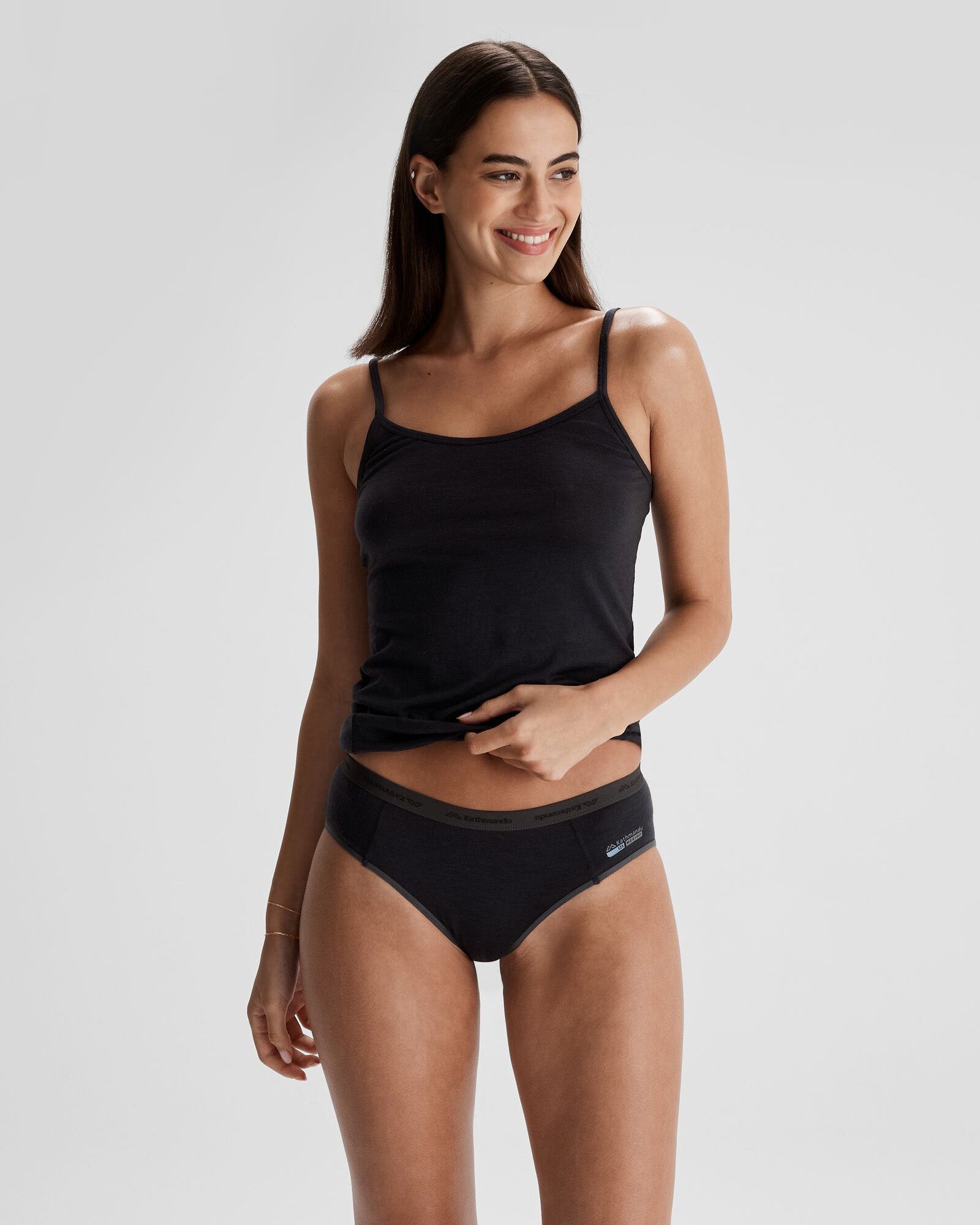 b0537_o4w_k_merino_125_womens_bri_c_1743633544000
