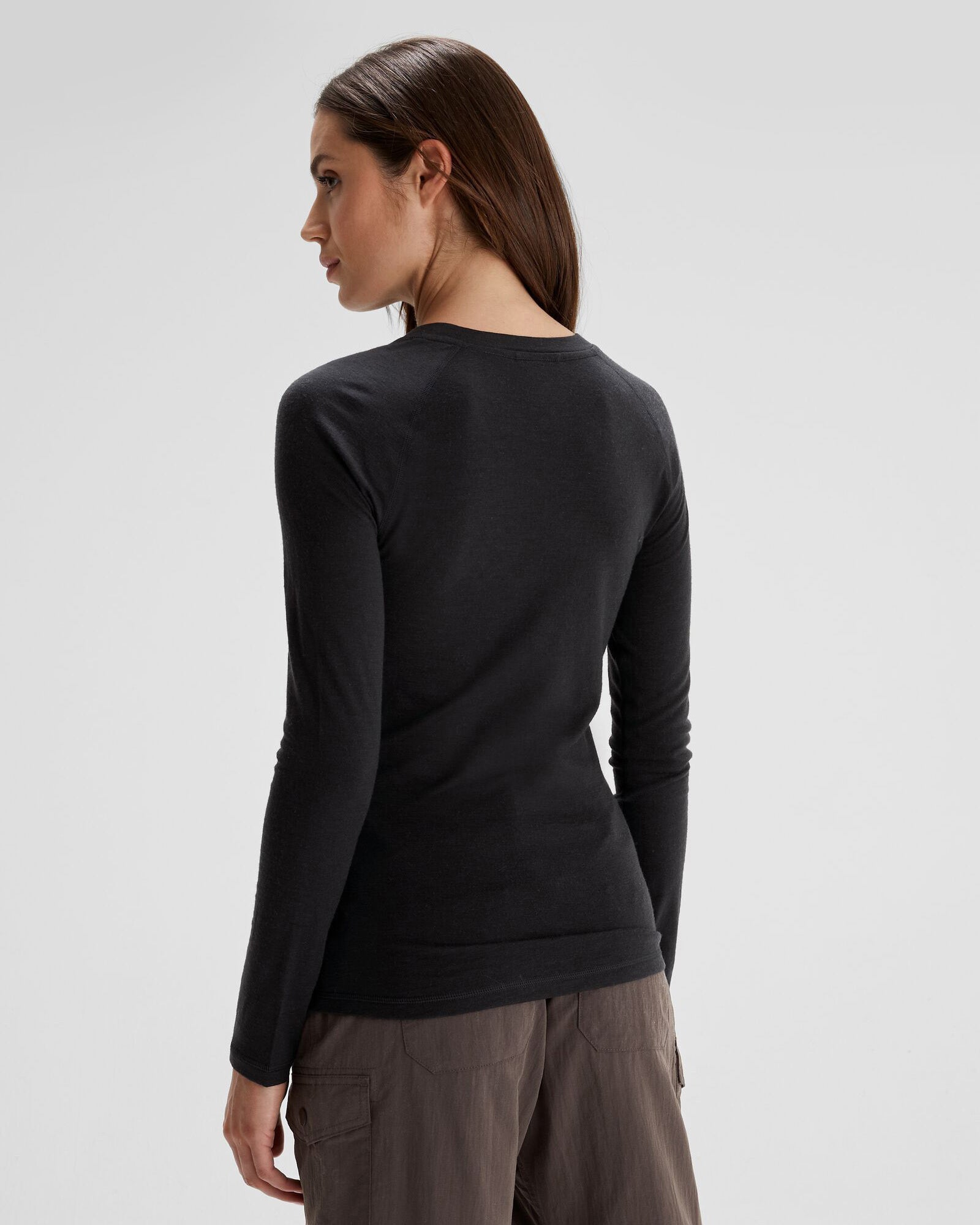 b0542_o4w_k_merino_125_womens_baselayer_long_sleeve_top_d_1743633519000