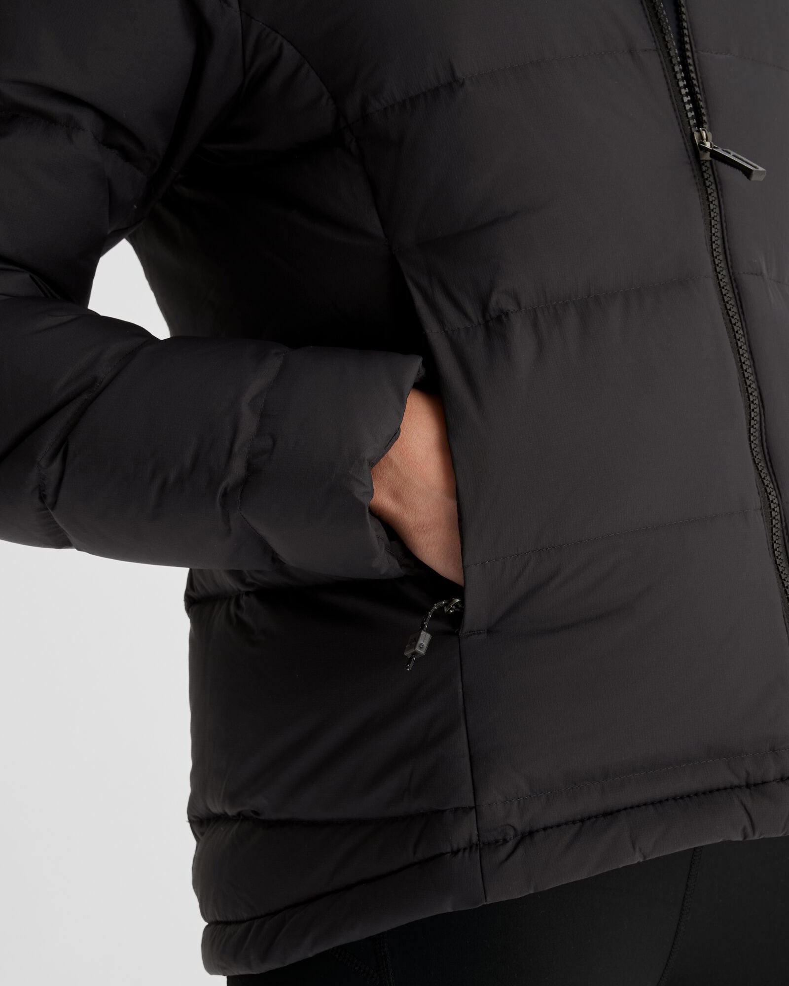 b0555_902_epiq_se_womens_down_puffer_hooded_jacket_f_1743633489000