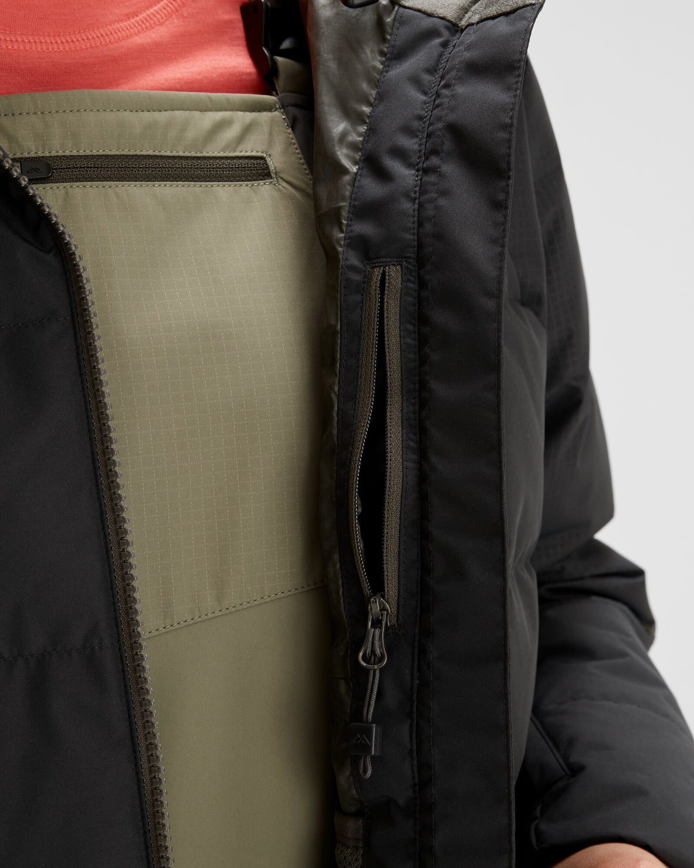 b0557_o4w_pwdr_days_womens_down_puffer_snow_jacket_i_1743633465000