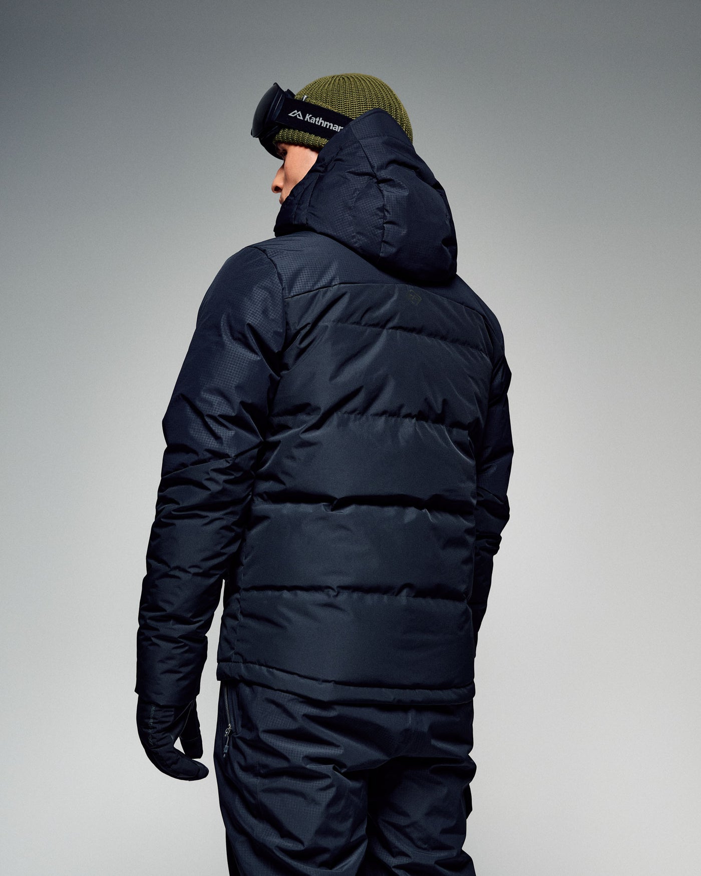 b0558_o4w_pwdr_days_mens_down_snow_jacket_f_1775616200000