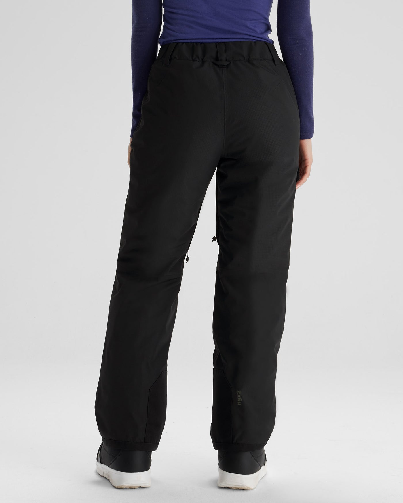b0561_o4w_pwdr_days_2l_womens_novaloft_snow_pants_d_1743731567000
