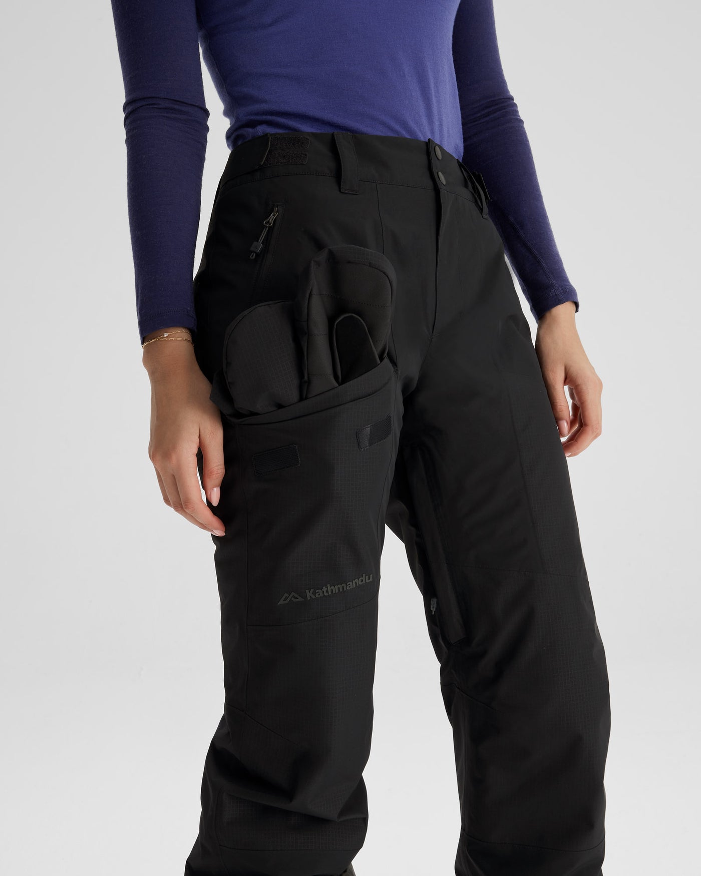 b0561_o4w_pwdr_days_2l_womens_novaloft_snow_pants_f_1743731568000